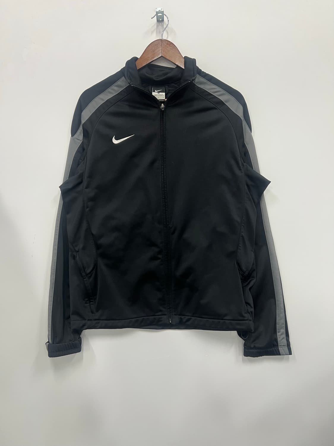 나이키 블랙 져지 상품이미지1