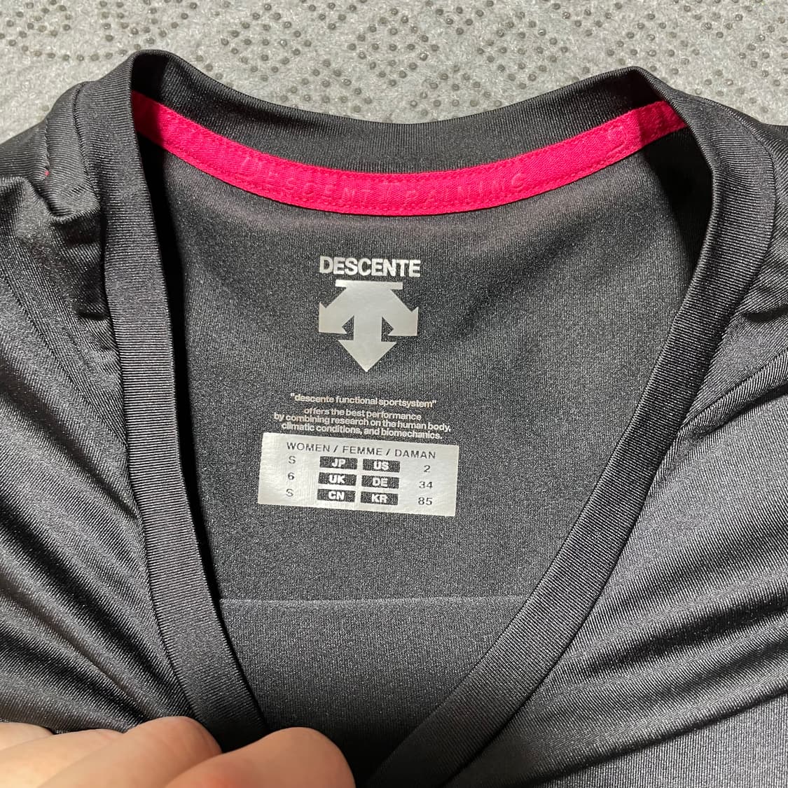 데상트 여성용 기능성 반팔(85) 상품이미지4