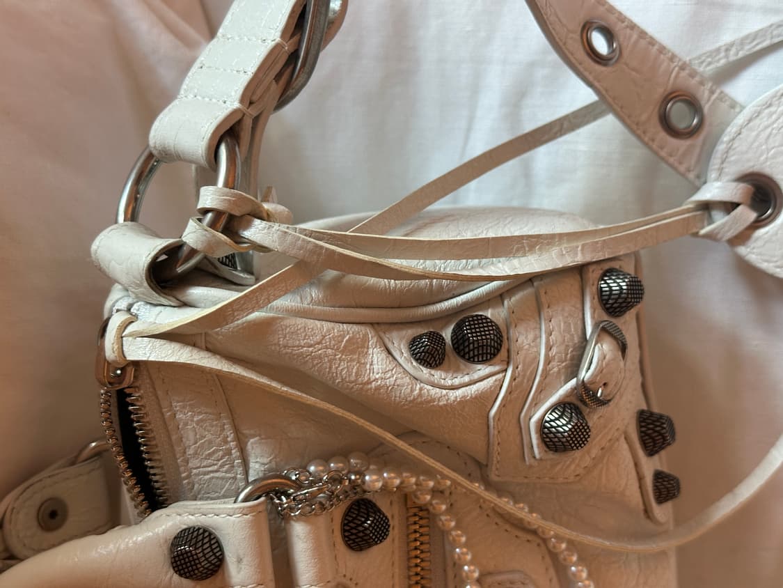 Balenciaga 발렌시아가 르카골 미니 더플백 옵틱 화이트 상품이미지4