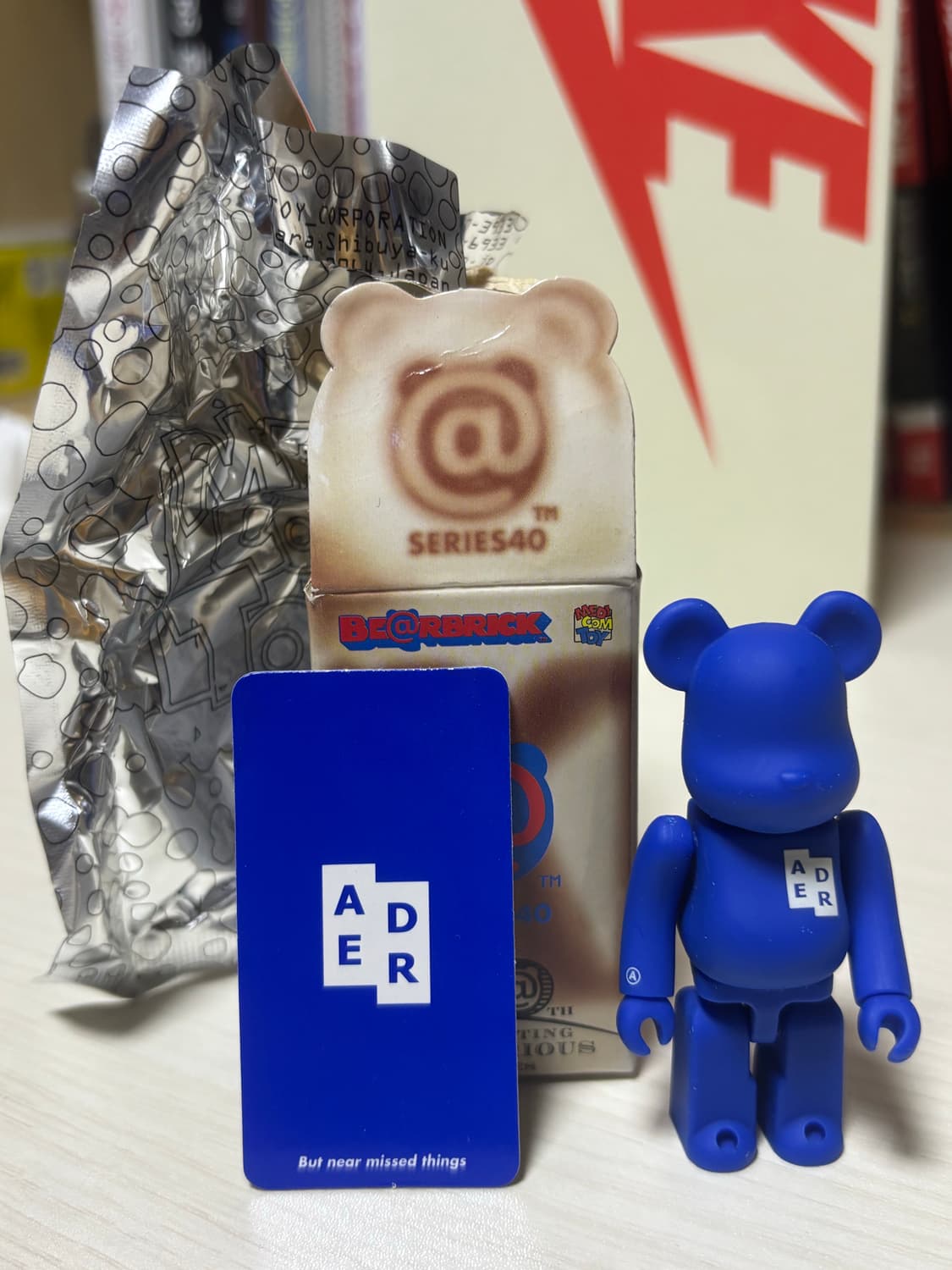 아더에러 베어브릭 100% 상품이미지2