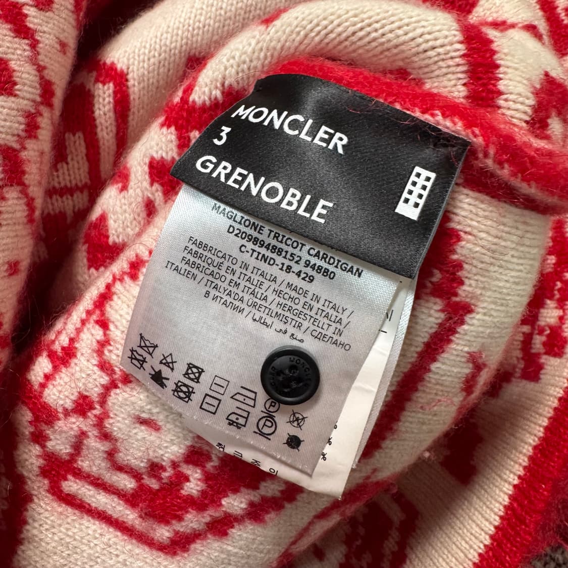 Name : 몽클레어 몽클레르 모헤어 패턴 각인버튼 가디건 :) 상품이미지6