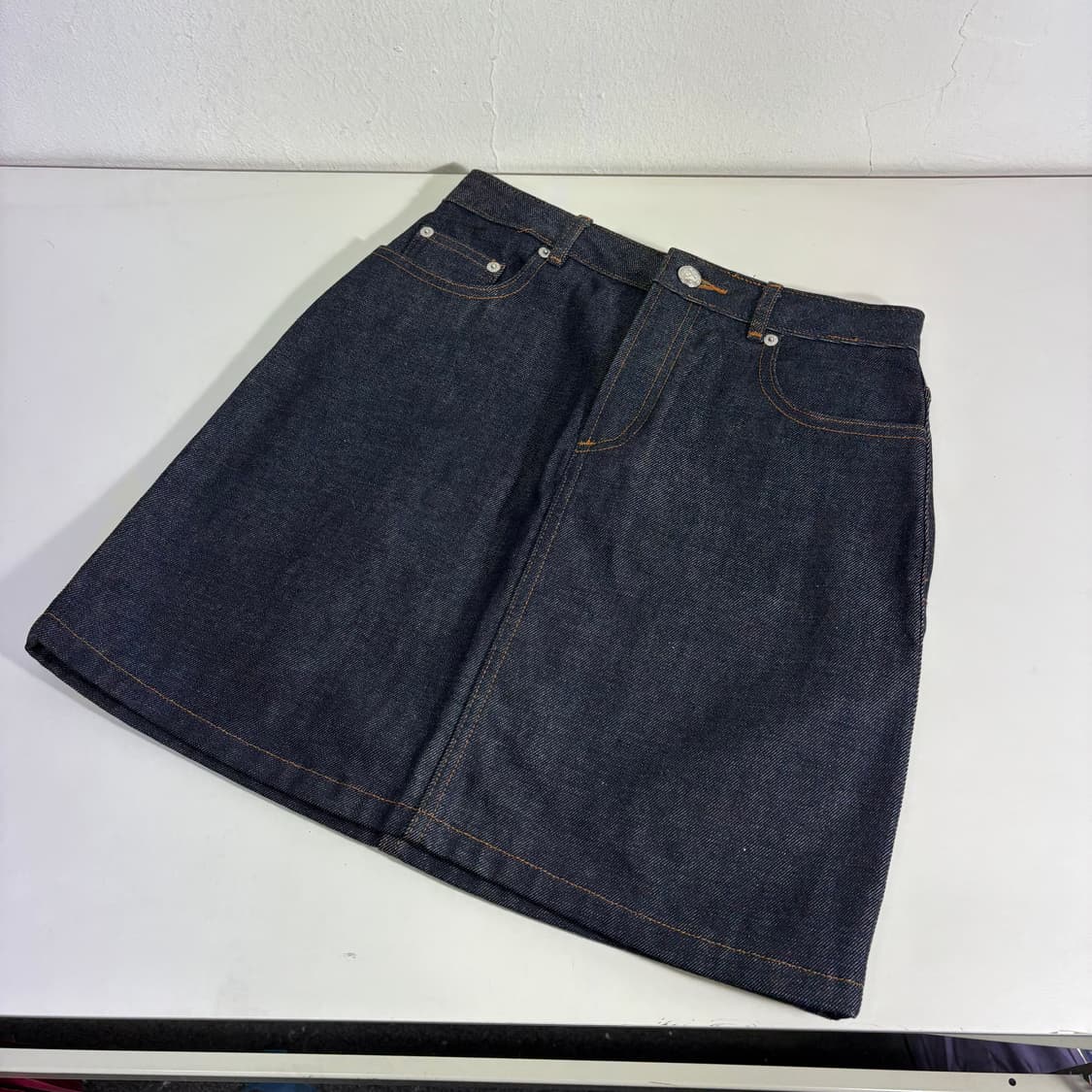 우먼26-28 APC 아페쎄 생지 셀비지 데님 스커트 상품이미지1