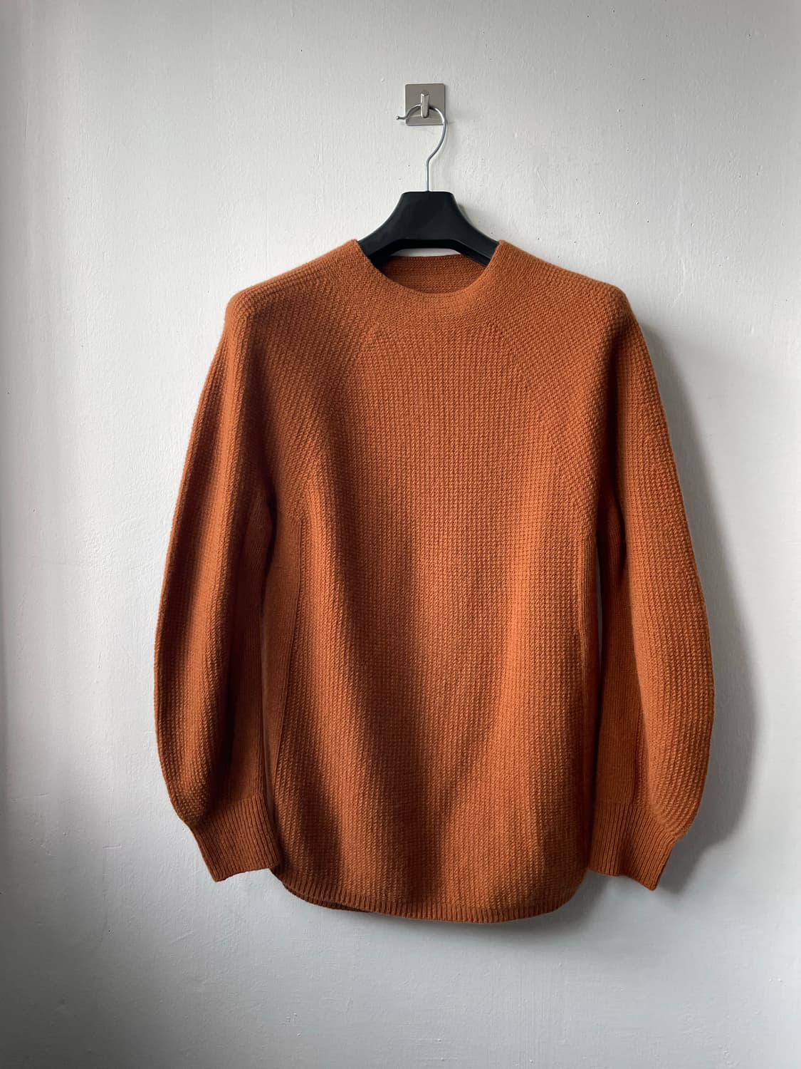 살라얀(chalayan) 홀가먼트 메리노울 100 니트 새상품 상품이미지1