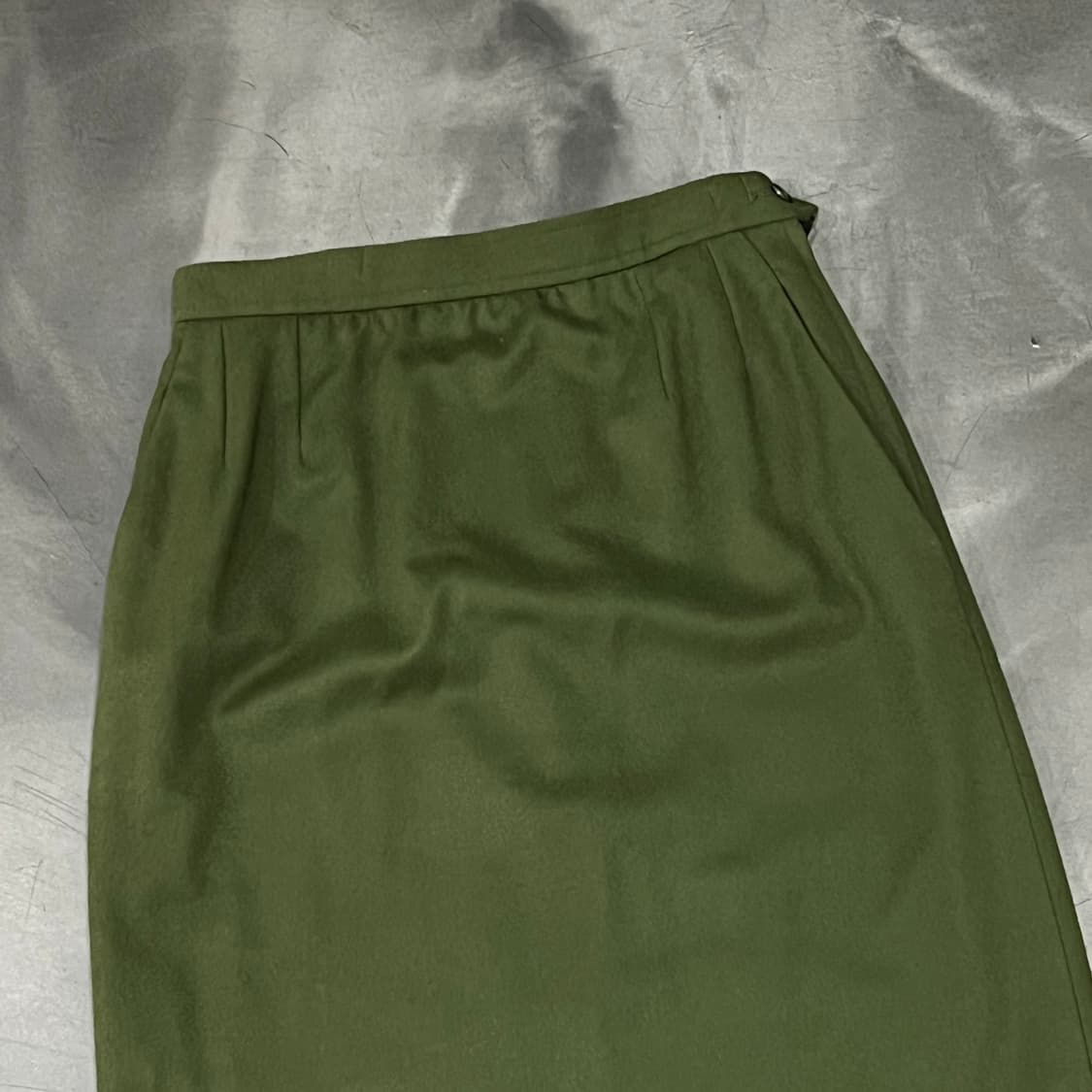  입생로랑 데드스탁 울 미디 스커트 y16404 상품이미지3