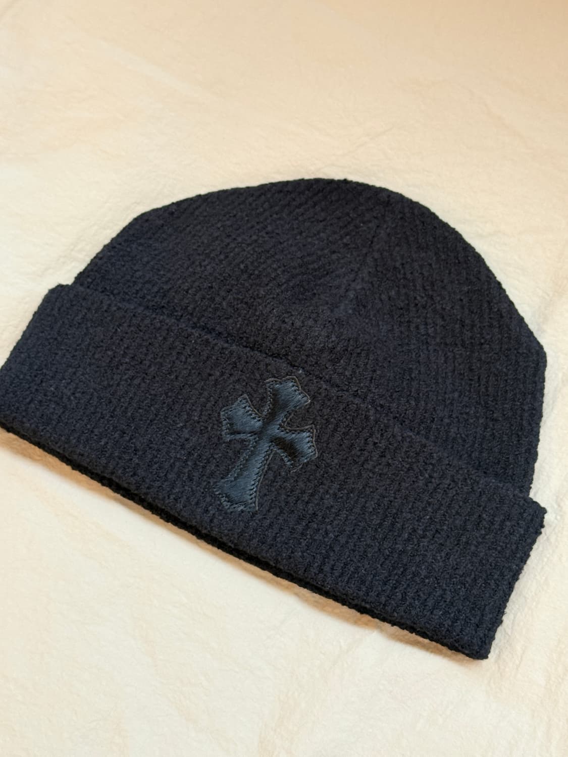 크롬하츠 크로스패치 송치 비니 제니, 산다라 박 착용 상품이미지4