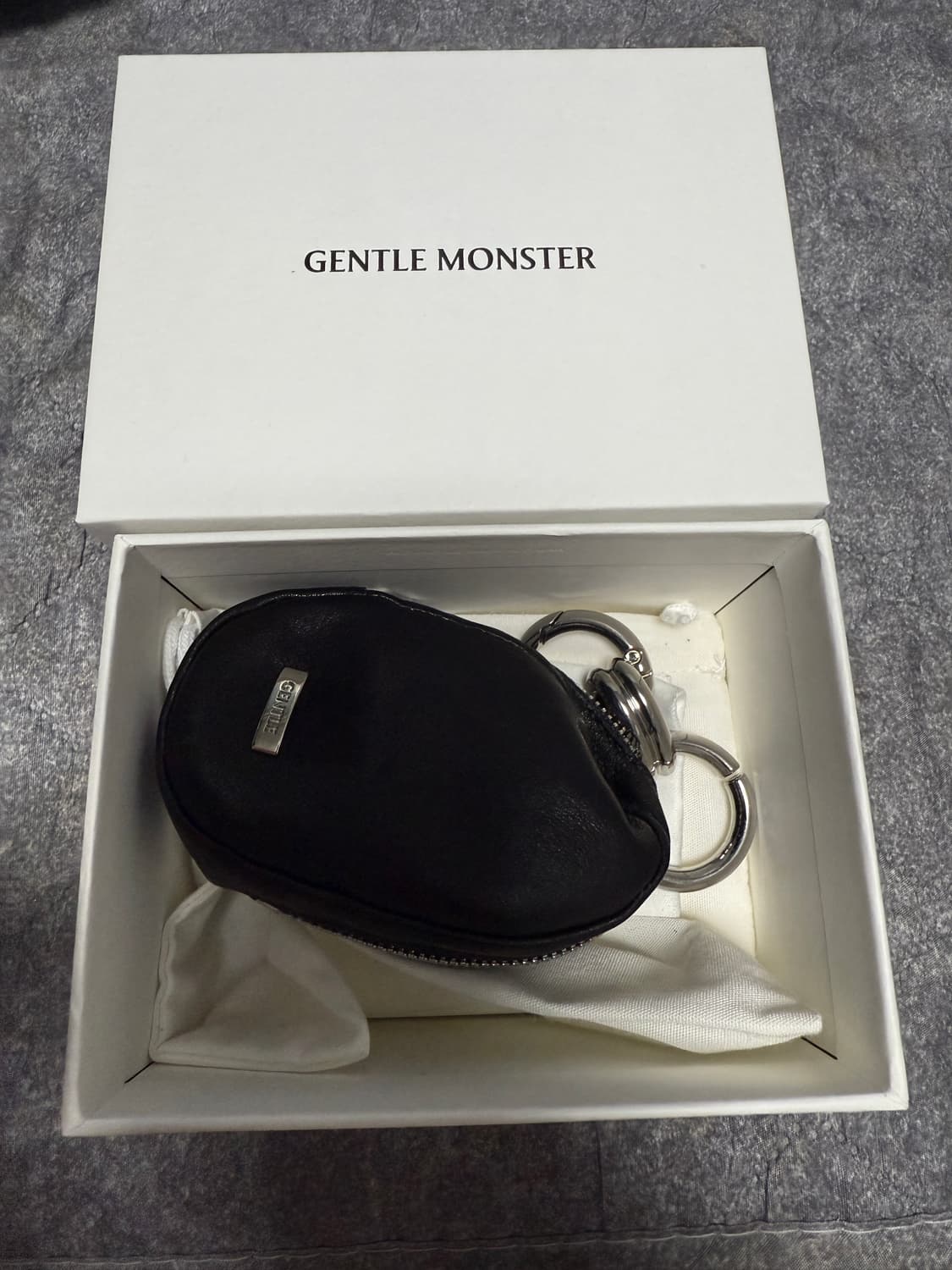 젠틀몬스터 타키온 01 블랙 상품이미지8