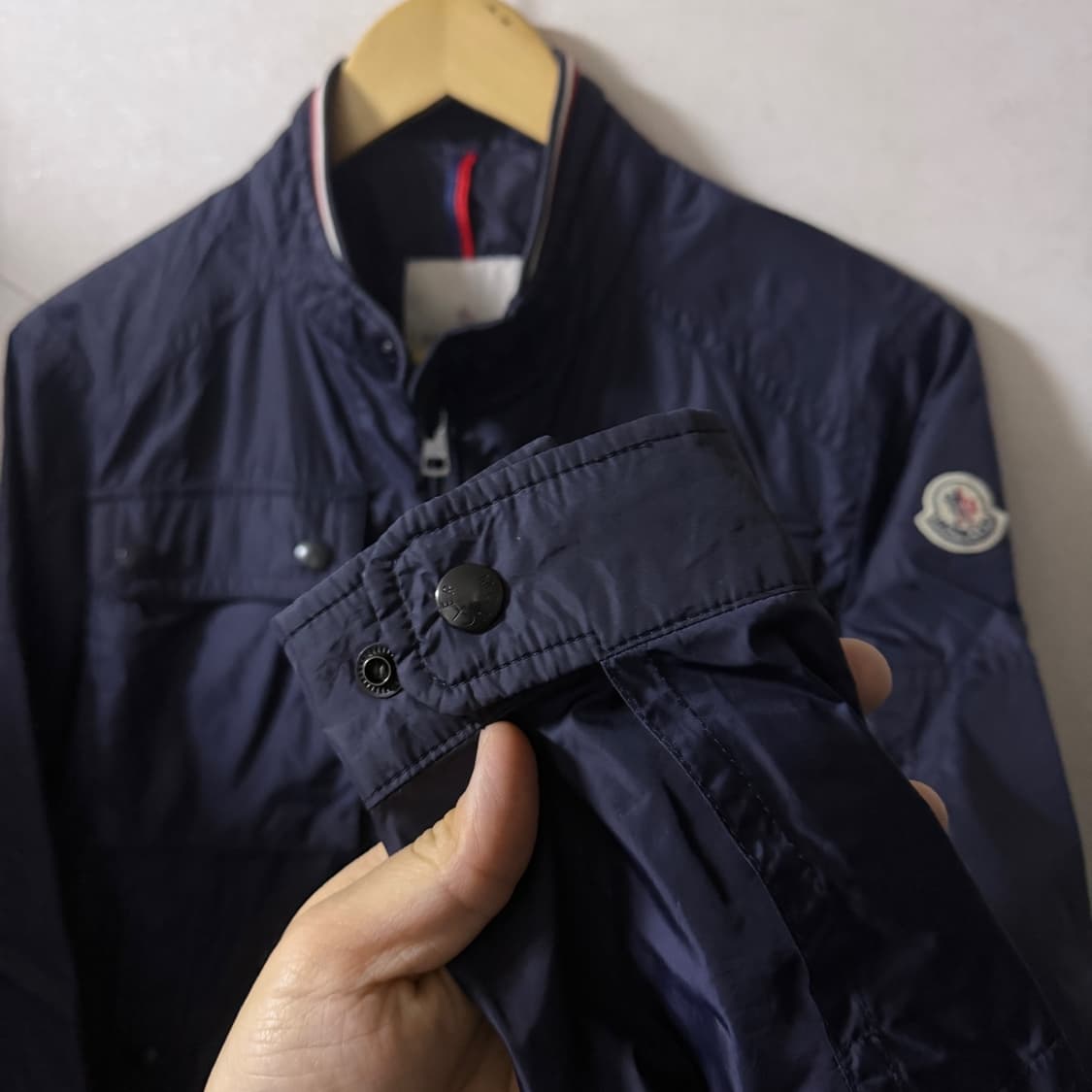 몽클레어 몽클레르 블루종 점퍼 네이비 2(100정도) 상품이미지4