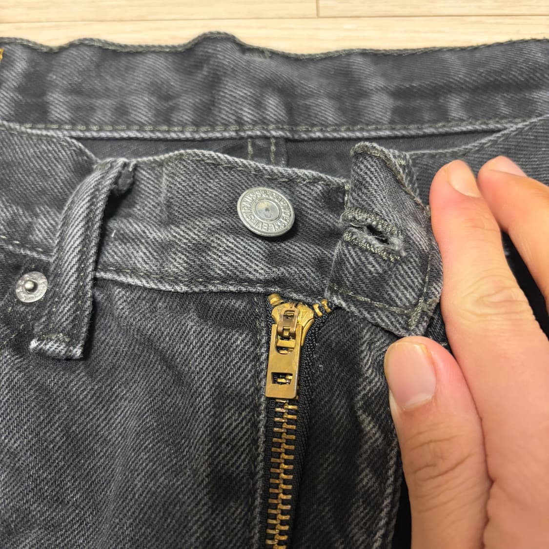 리바이스 505 흑청 데님 워싱진 상품이미지3