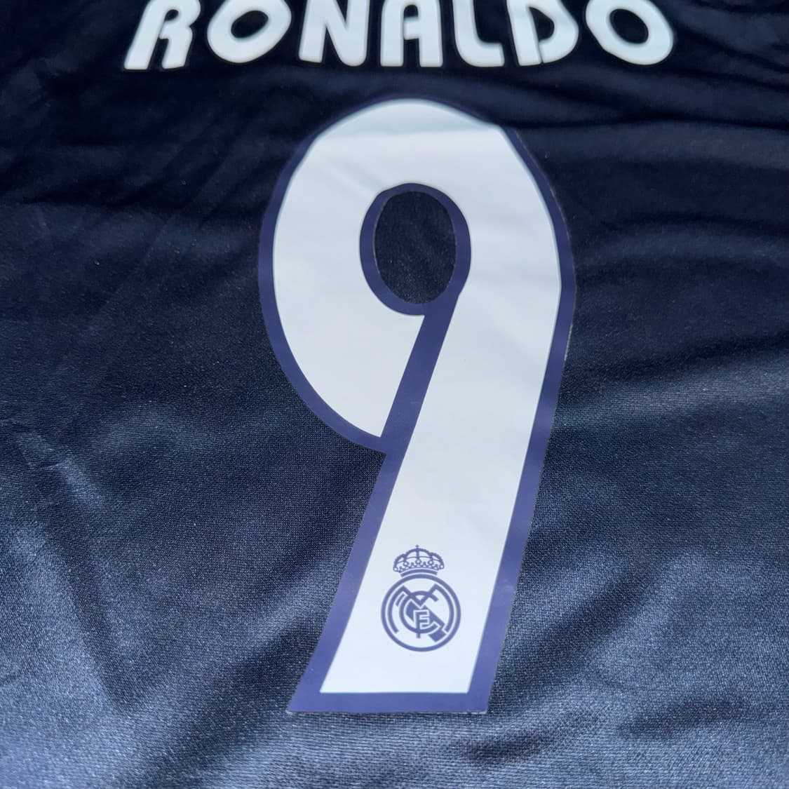 04-05 레알 마드리드 어웨이 유니폼 #9 호나우두 상품이미지8