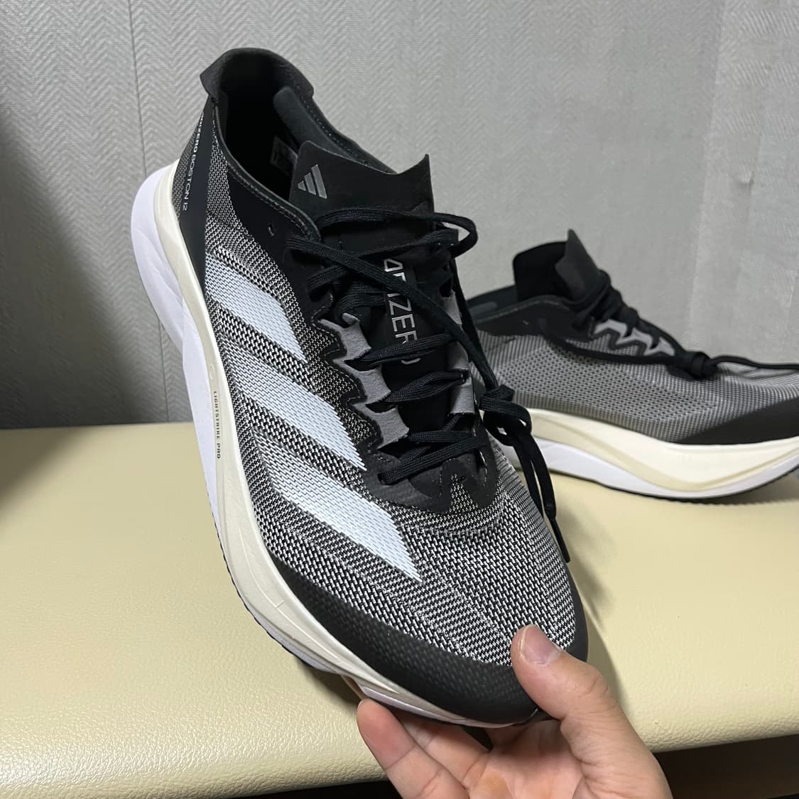 아디다스 아디제로 보스턴12 초경량 러닝화 270mm  상품이미지3