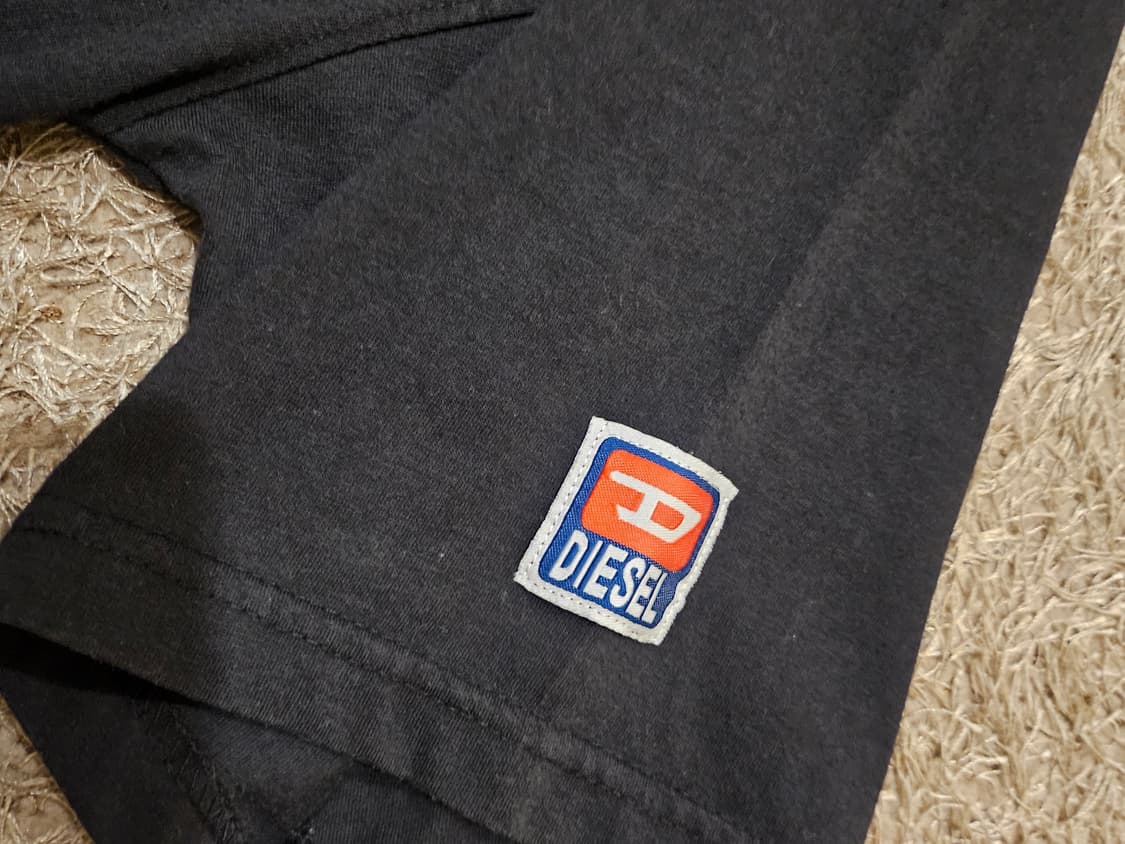 일본(XL-100) 90’s 디젤 데님 디비전 오리지널 원판 로고 티셔츠 상품이미지5