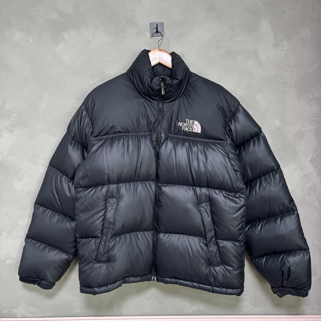 노스페이스 눕시 700 구스다운 패딩 검정 상품이미지1