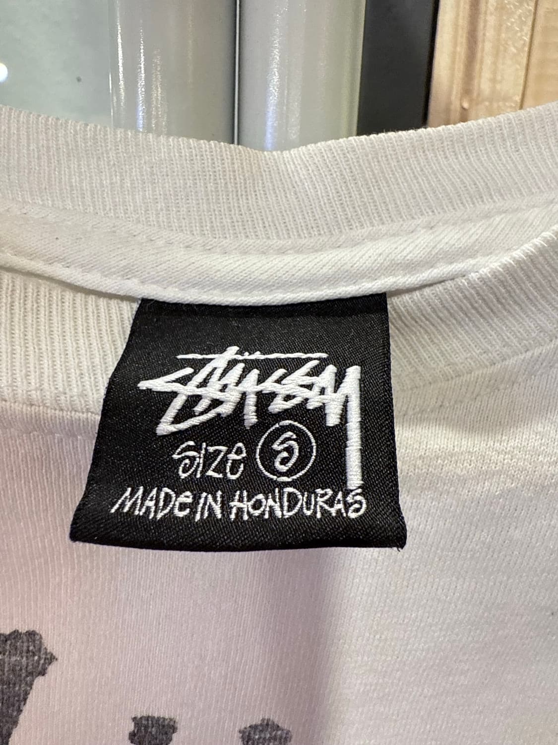 스투시 월드투어 화이트 반팔티 상품이미지2