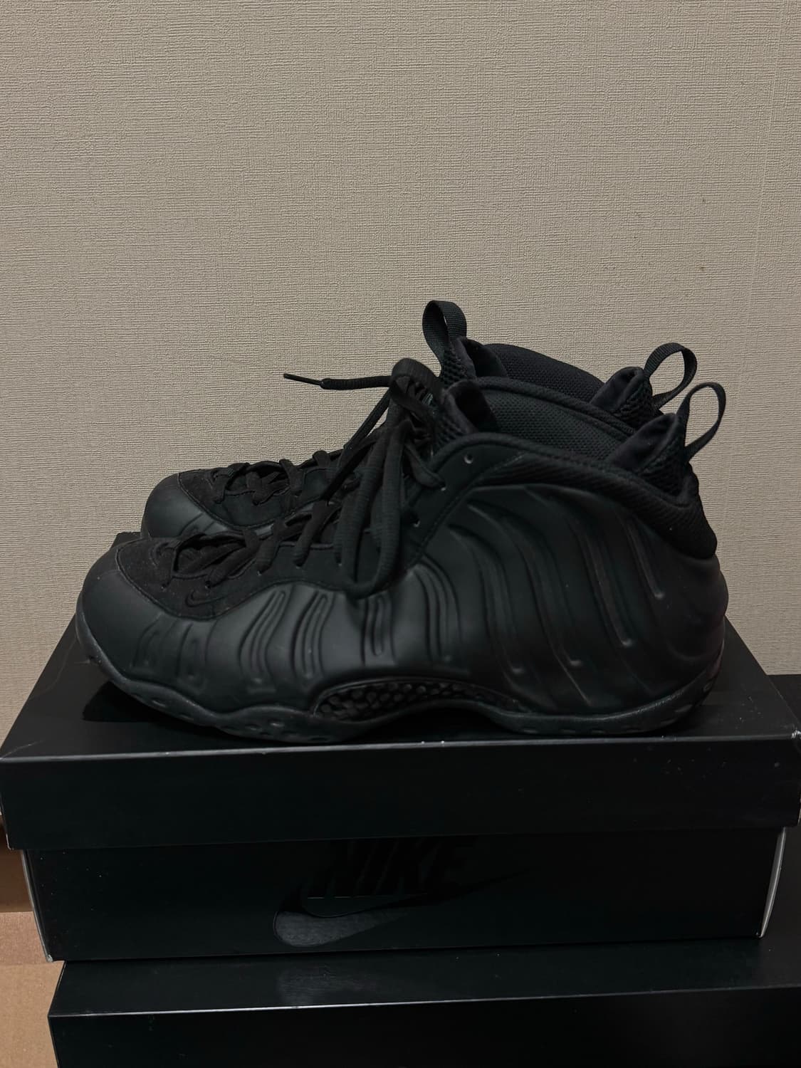 나이키 에어폼포짓 원 블랙 270 상품이미지3