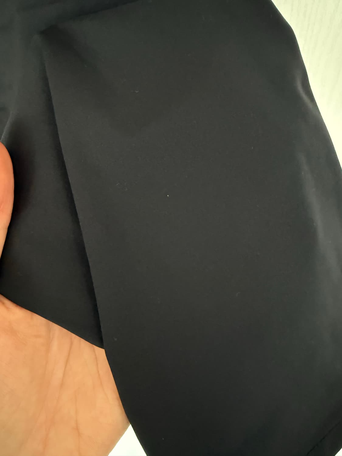 데상트 블랙 부츠컷 레깅스 상품이미지5