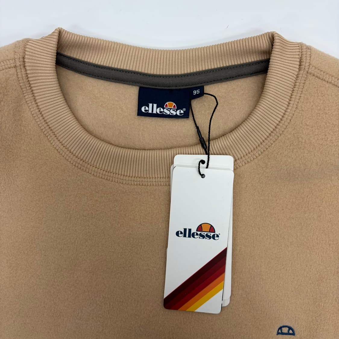 엘레쎄 베이지 맨투맨 95 상품이미지3