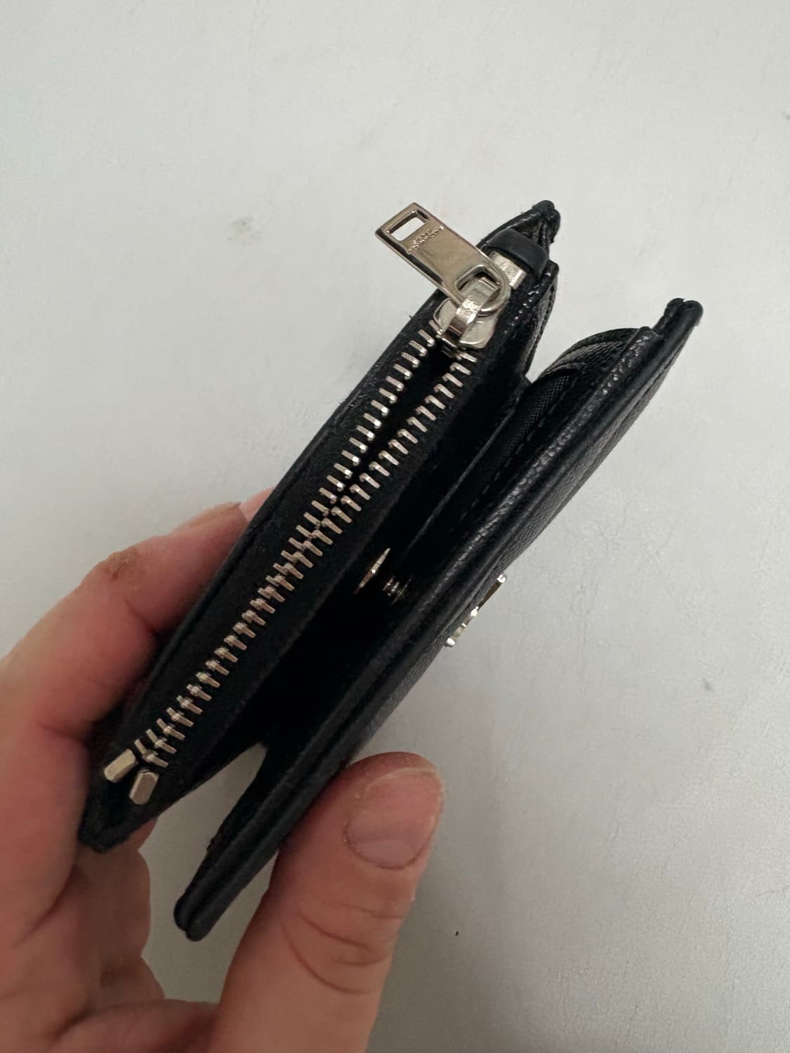 생로랑 반지갑 상품이미지4