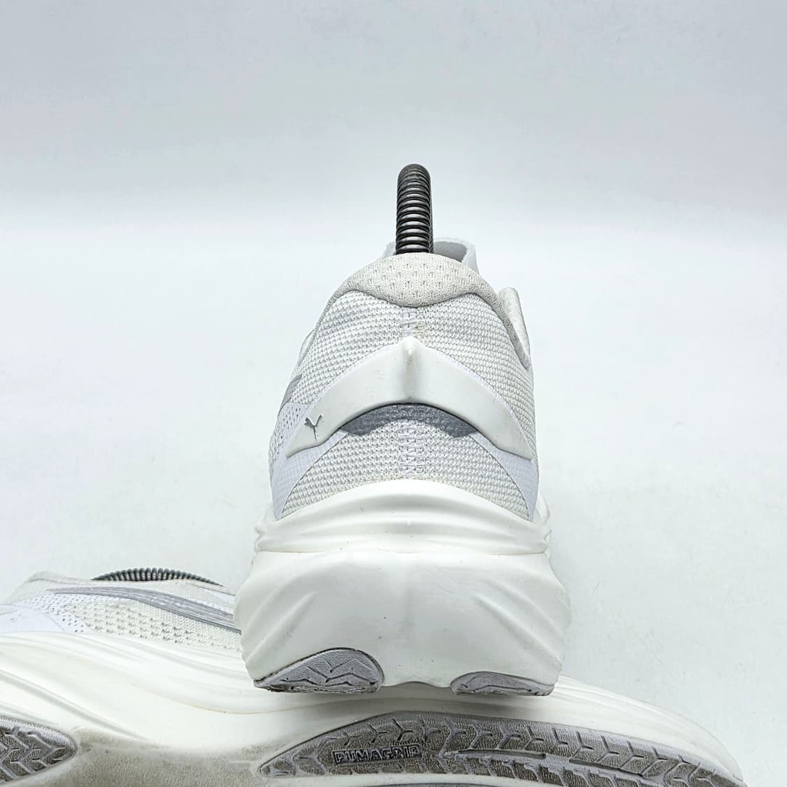 푸마 디비에이트 나이트로 3 화이트 페더 그레이 (265) 상품이미지2