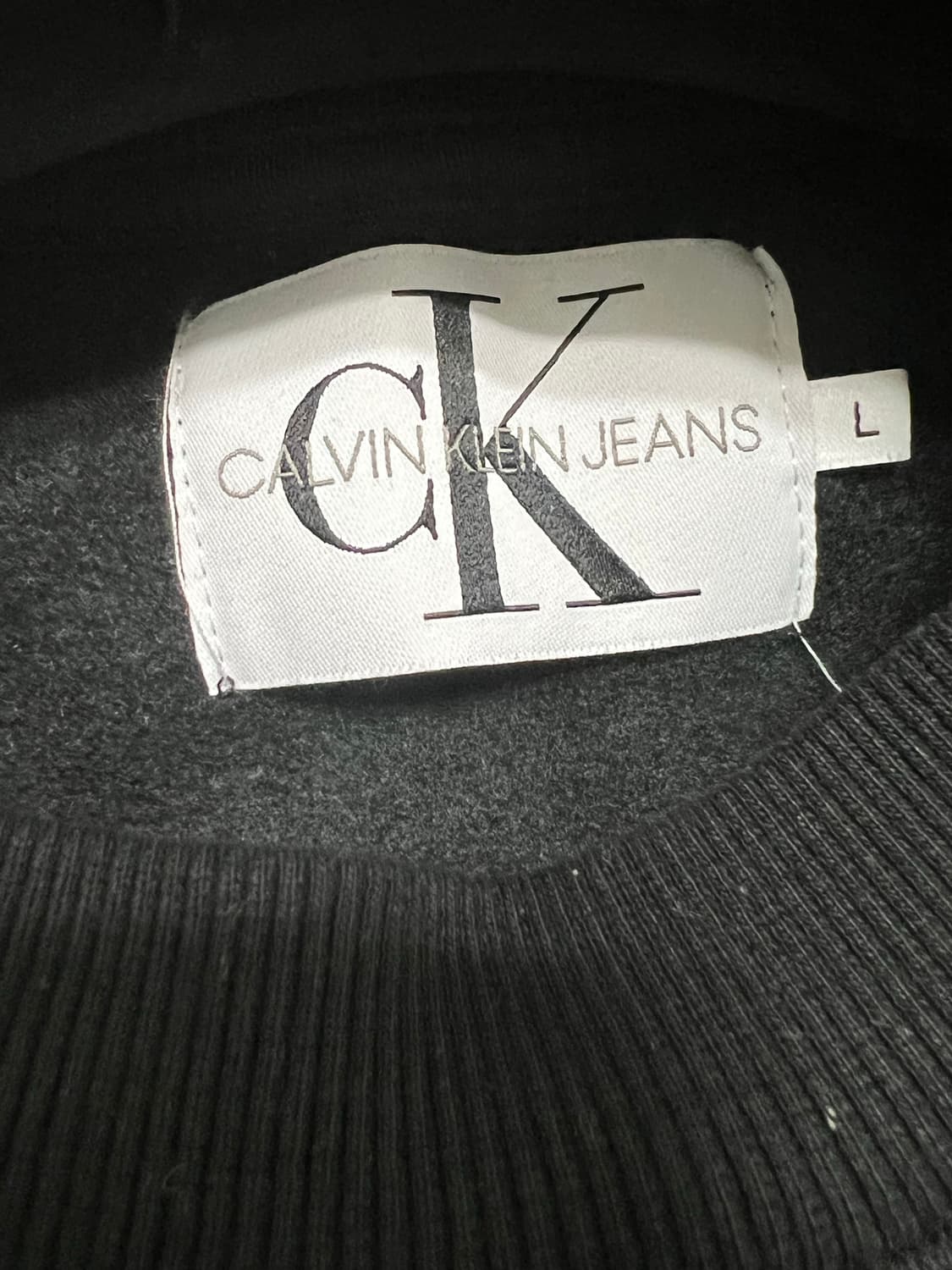 캘빈클라인 모노그램 맨투맨 스웨트셔츠 크루넥 상품이미지3