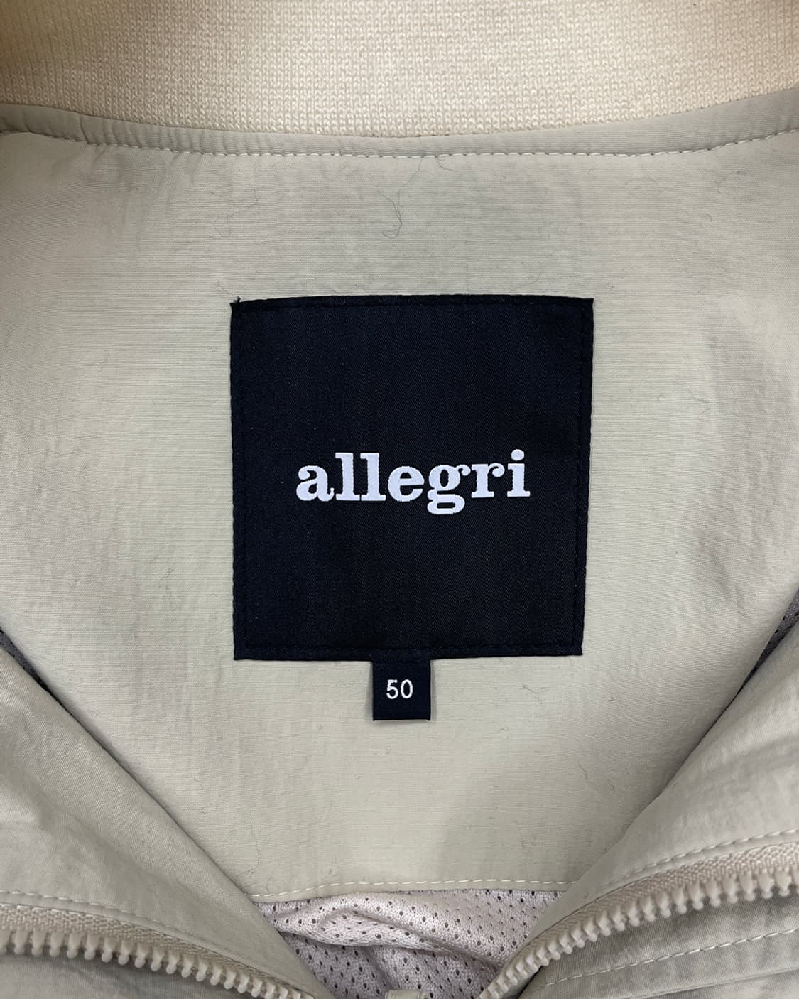 알레그리 22SS 유틸리티 하이넥 후디드 윈드브레이커 상품이미지9