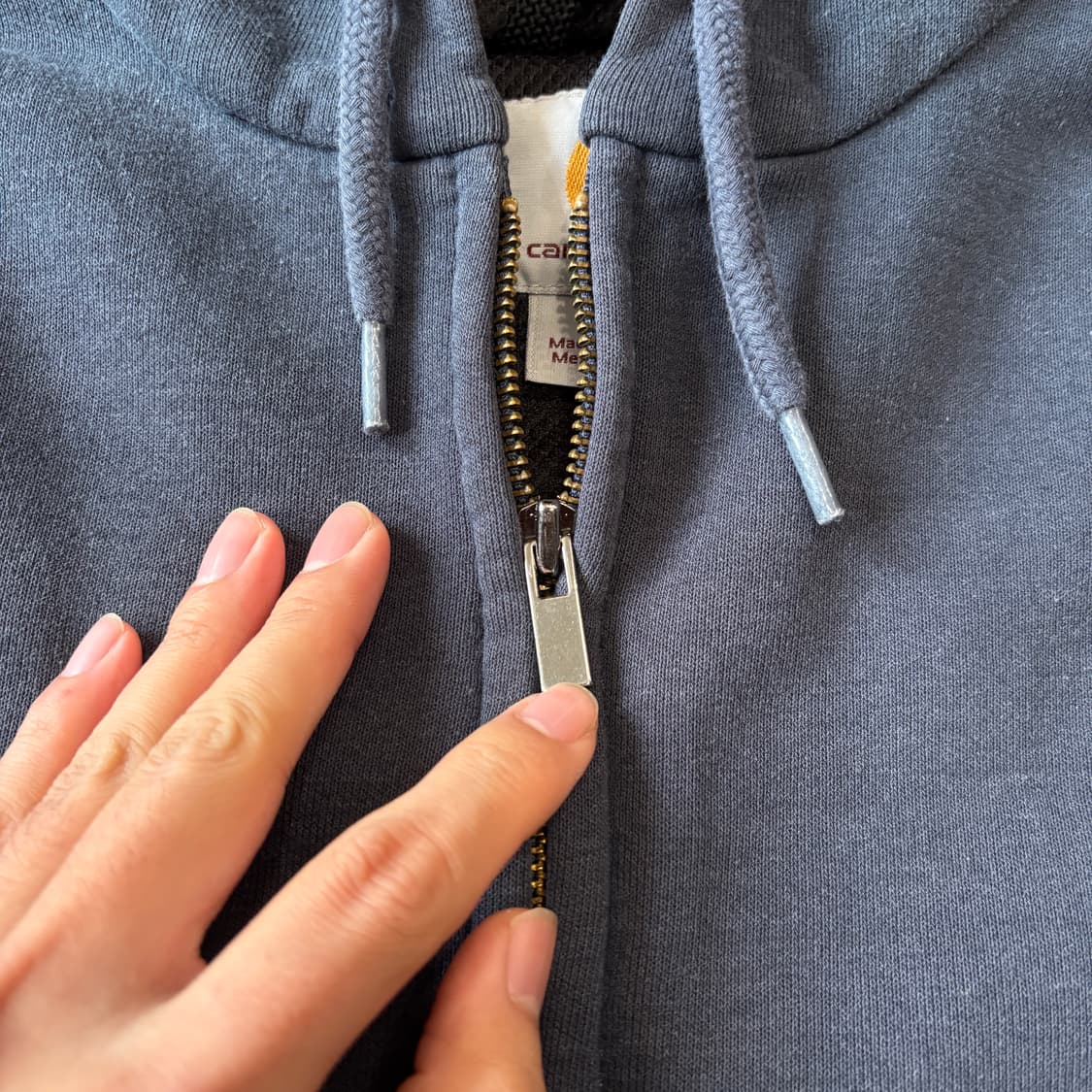 칼하트 정품 써멀 페이딩 네이비 후드 집업 상품이미지6