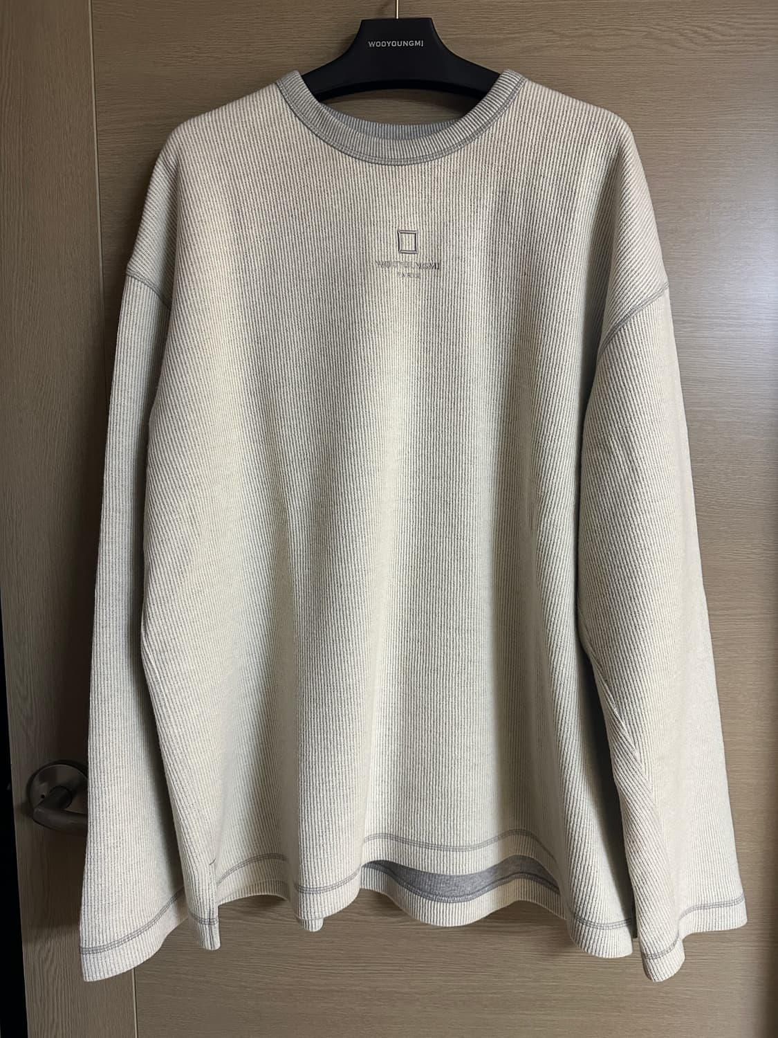 [50]우영미 25FW 아이보리 니트 스웨트셔츠 상품이미지1