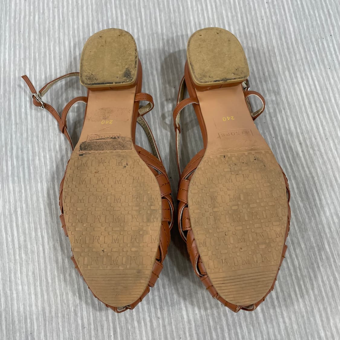 904) 미소페 카멜 위빙 슬링백 샌들 240mm 상품이미지6
