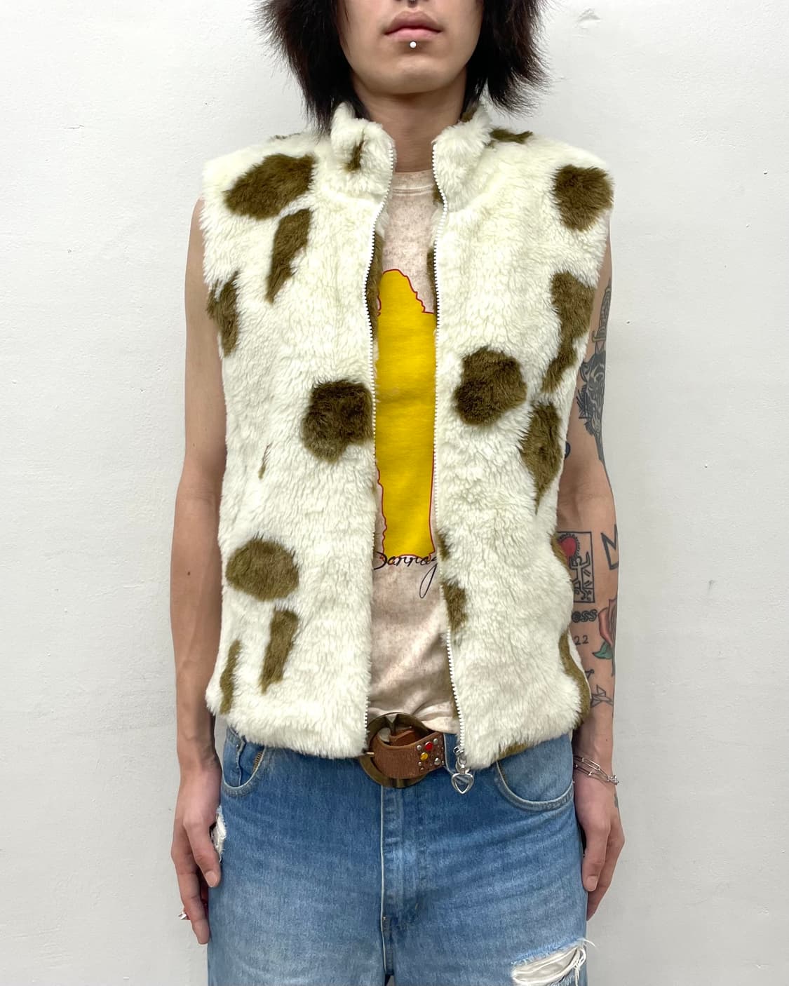 Brown Milk Cow fur vest 상품이미지1