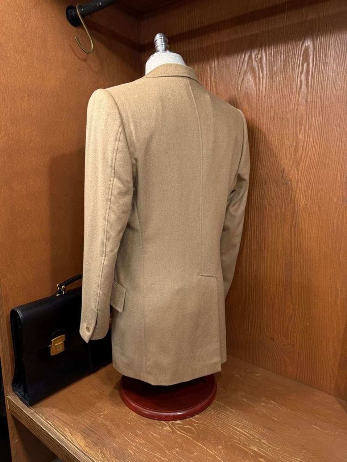 페레가모 카멜 자켓 상품이미지5