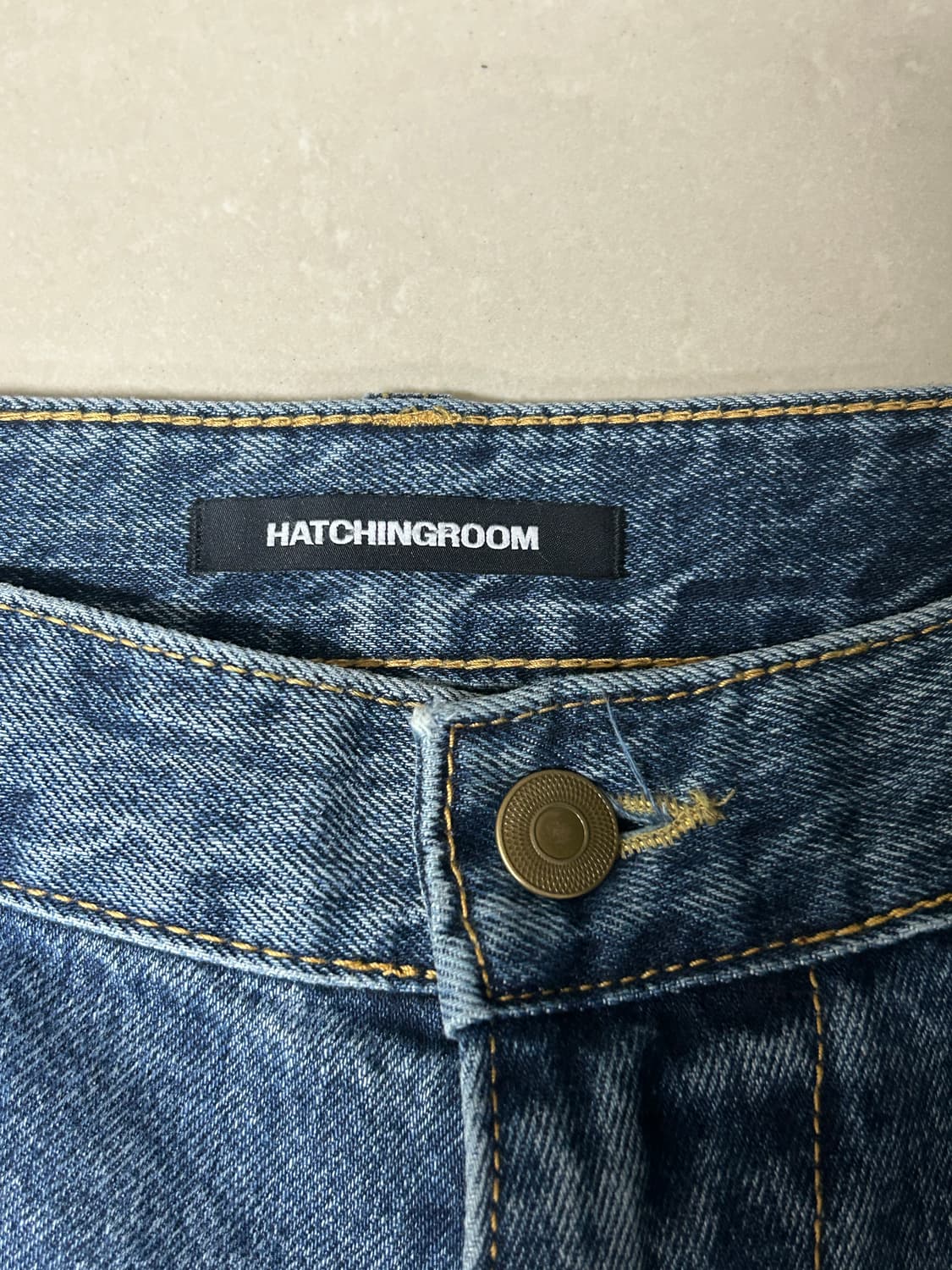 해칭룸 와이드커브진 워시드블루 상품이미지3