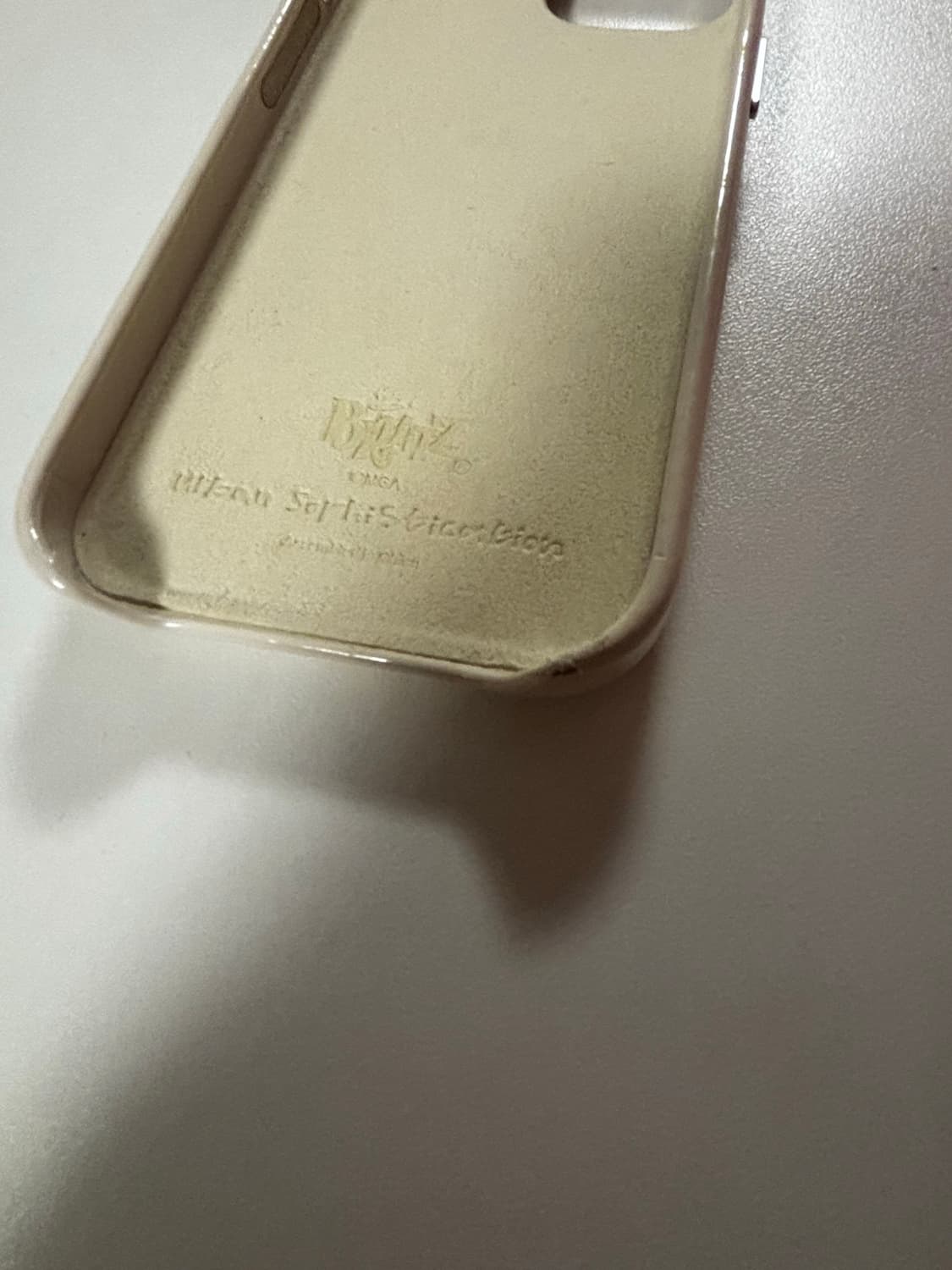 어반소피스티케이션 사샤 토끼 케이스 아이폰 15 상품이미지6