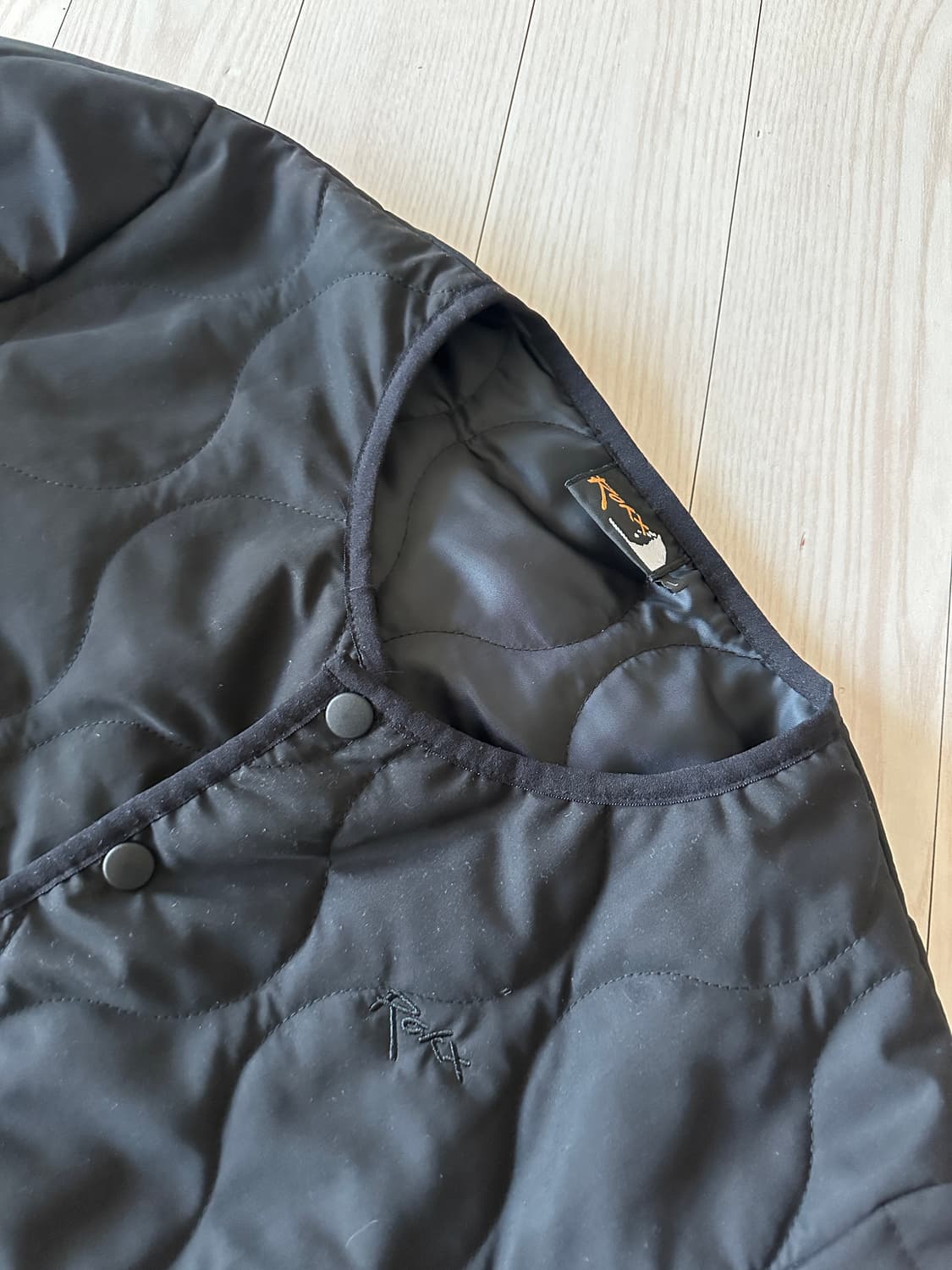 Rokx 폴라텍 퀼트 가디건 자켓 상품이미지2