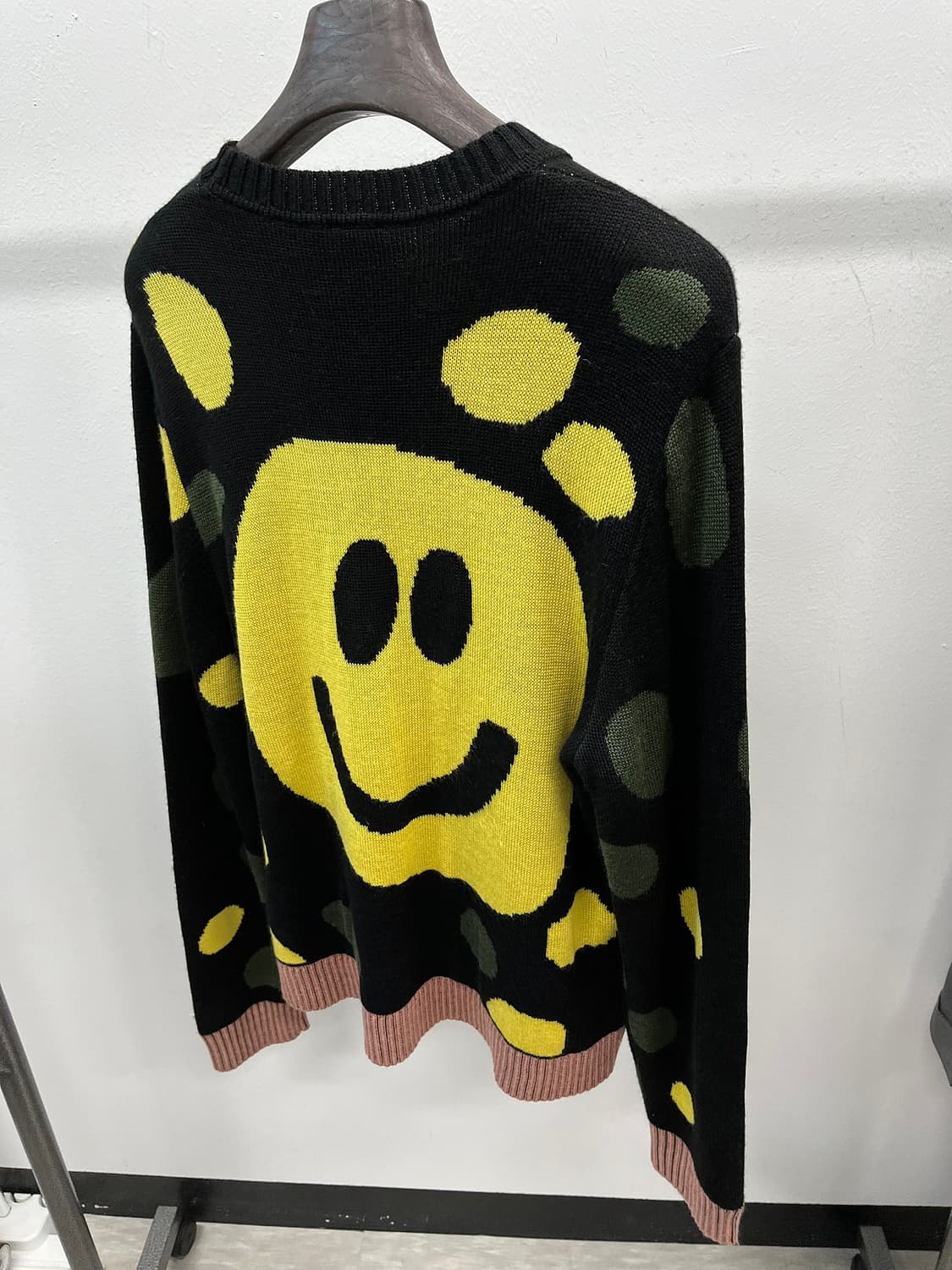 100) 리암호지스 스마일 니트  상품이미지7