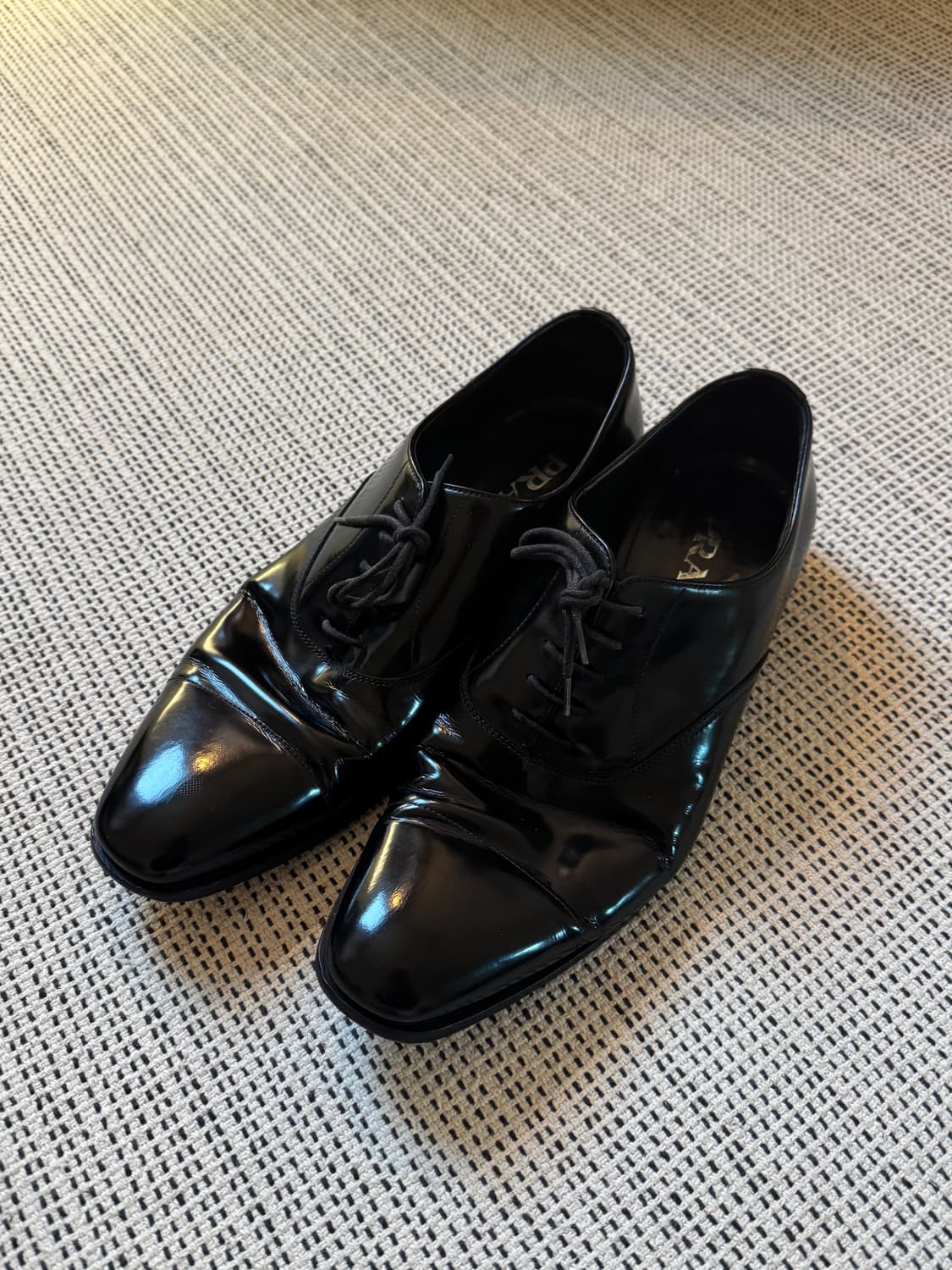 프라다 스트레이트 로퍼 상품이미지1