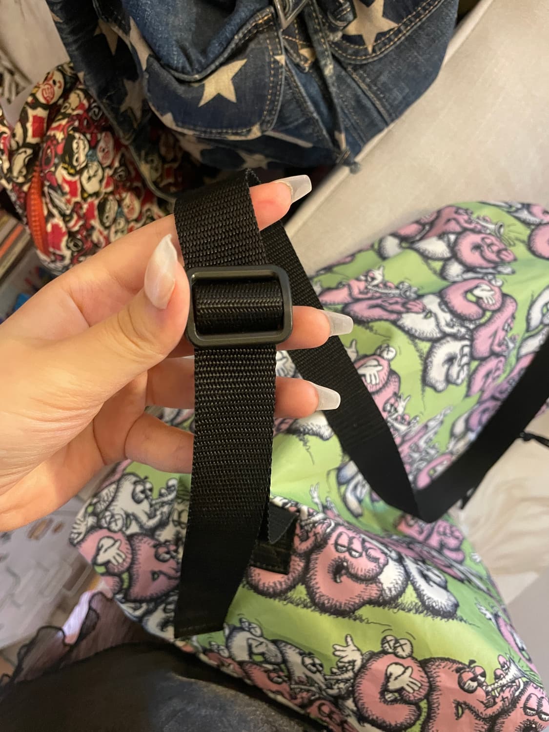 Comme des Garcons 콜라보 KAWS 가방 상품이미지9