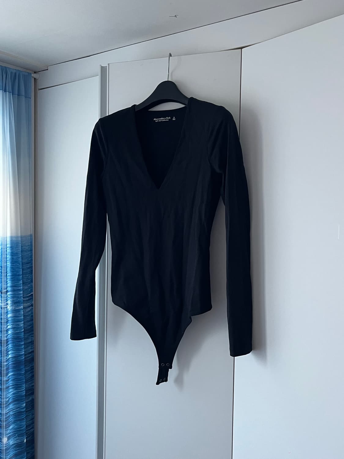 아베크롬비 바디수트 티셔츠 블랙 S 상품이미지1