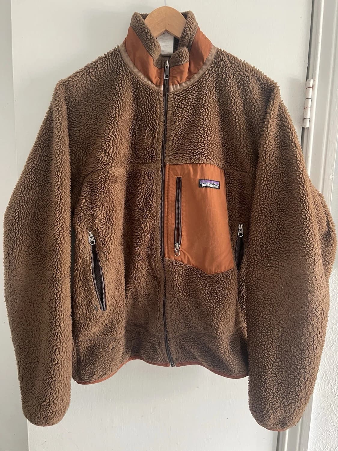 파타고니아 클래식 레트로-X 플리스 자켓 러스티드 켈프 상품이미지1