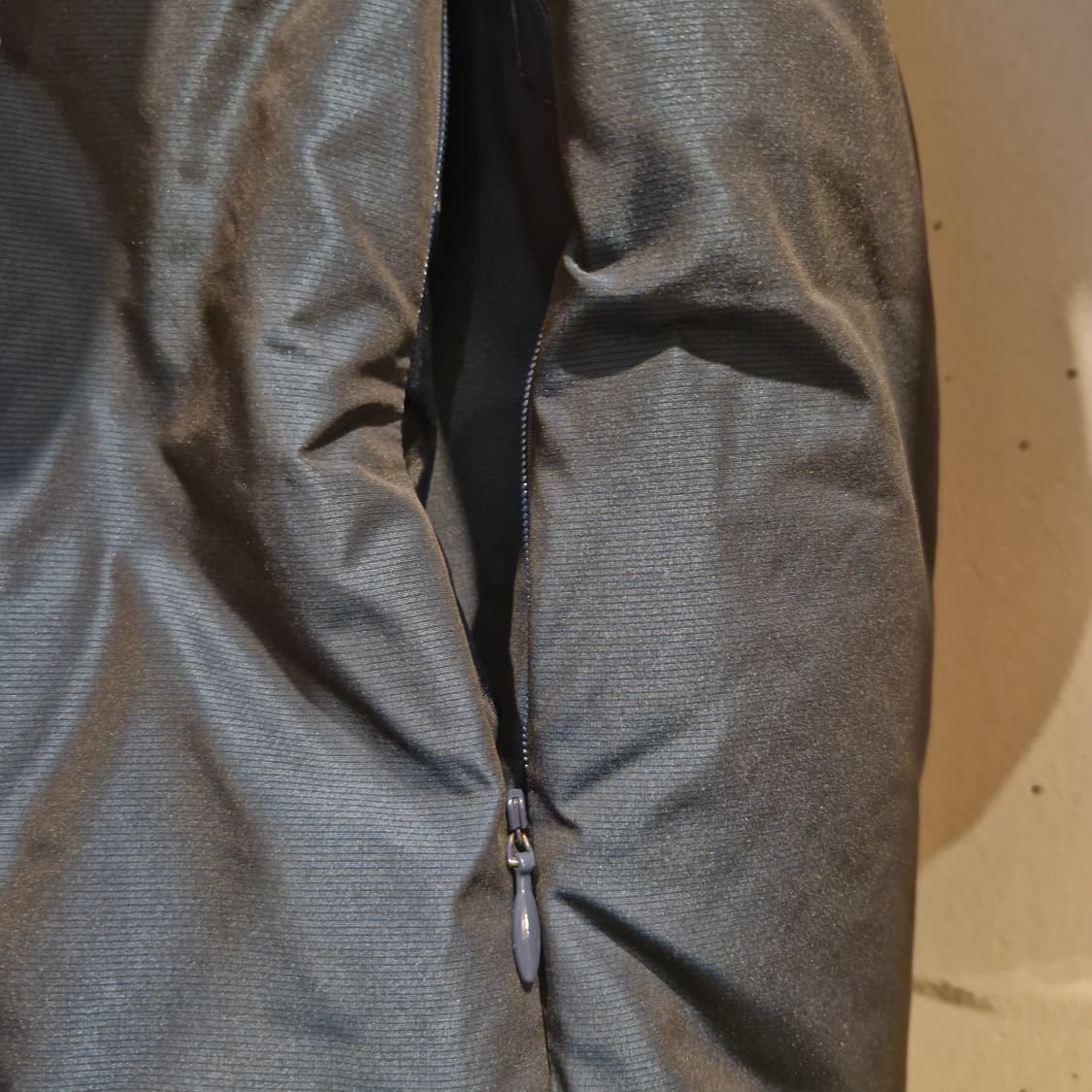 HIROKO KOSHINO 히로코 코시노 벨티드 패딩 코트 상품이미지4