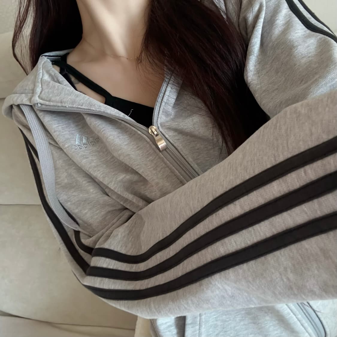 아디다스 에센셜 그레이 후드집업 상품이미지2