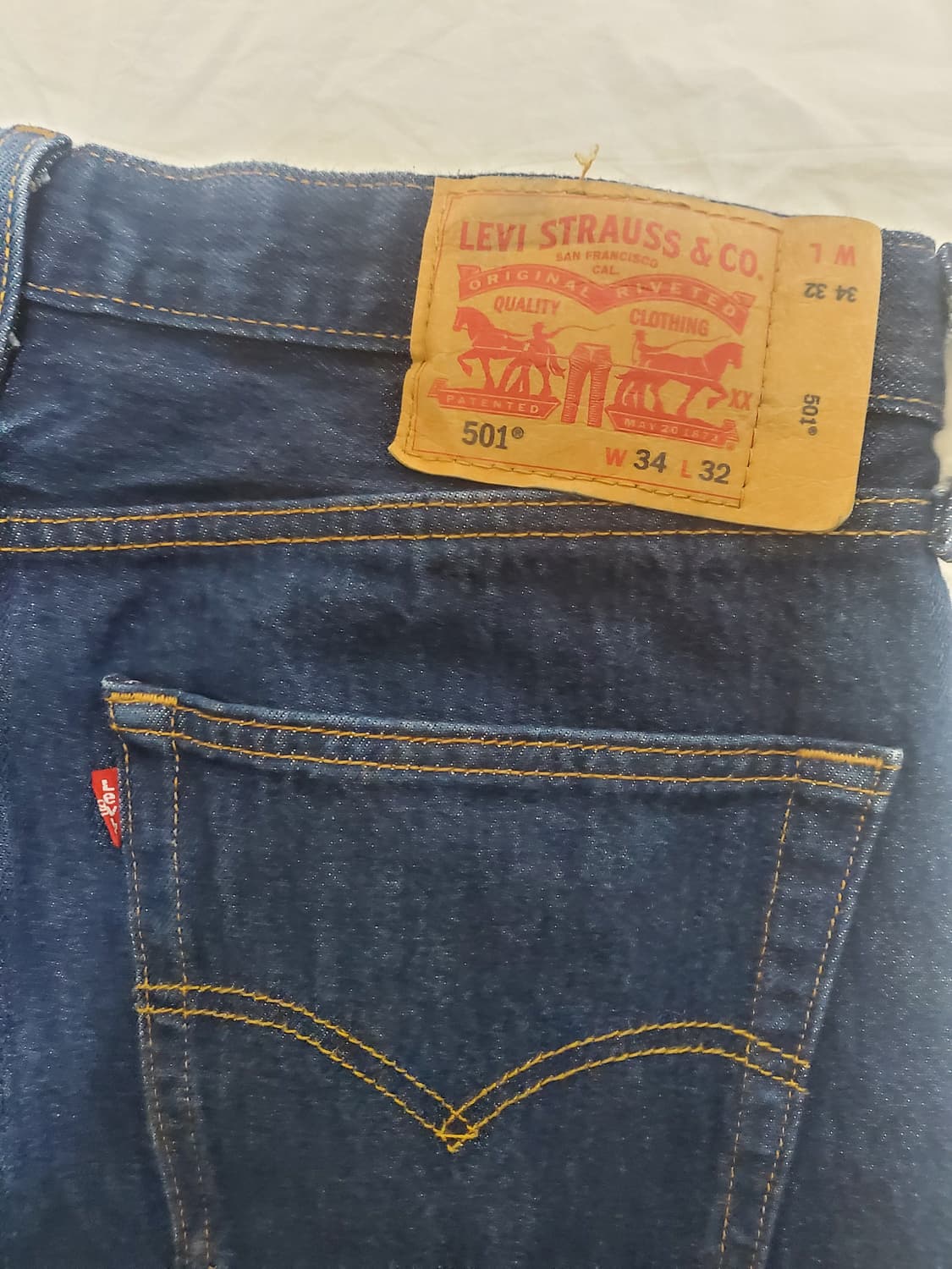 리바이스 501 쉬링크투핏 생지 34사이즈 팝니다 상품이미지3
