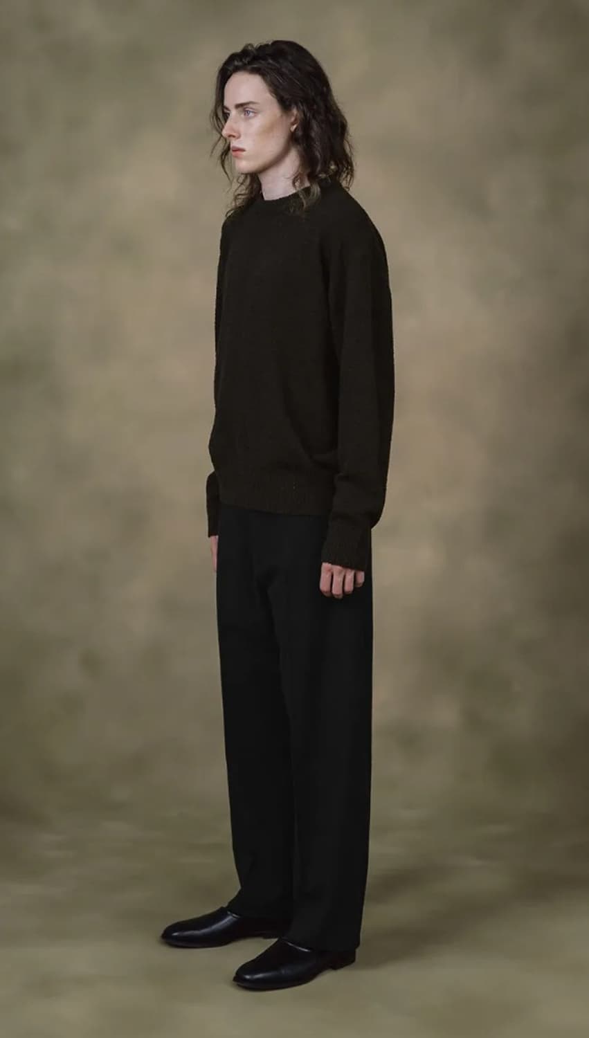 [새제품] 셔터 BOUCLE CREWNECK KNIT DARK BROWN 상품이미지2