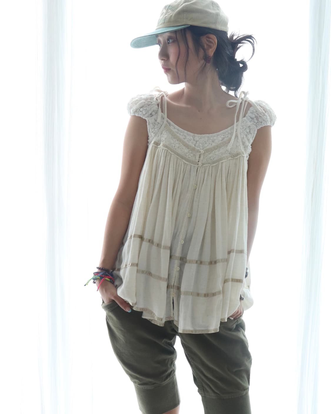 [Beams Boy] Satin Tape Gather Camisole 상품이미지1
