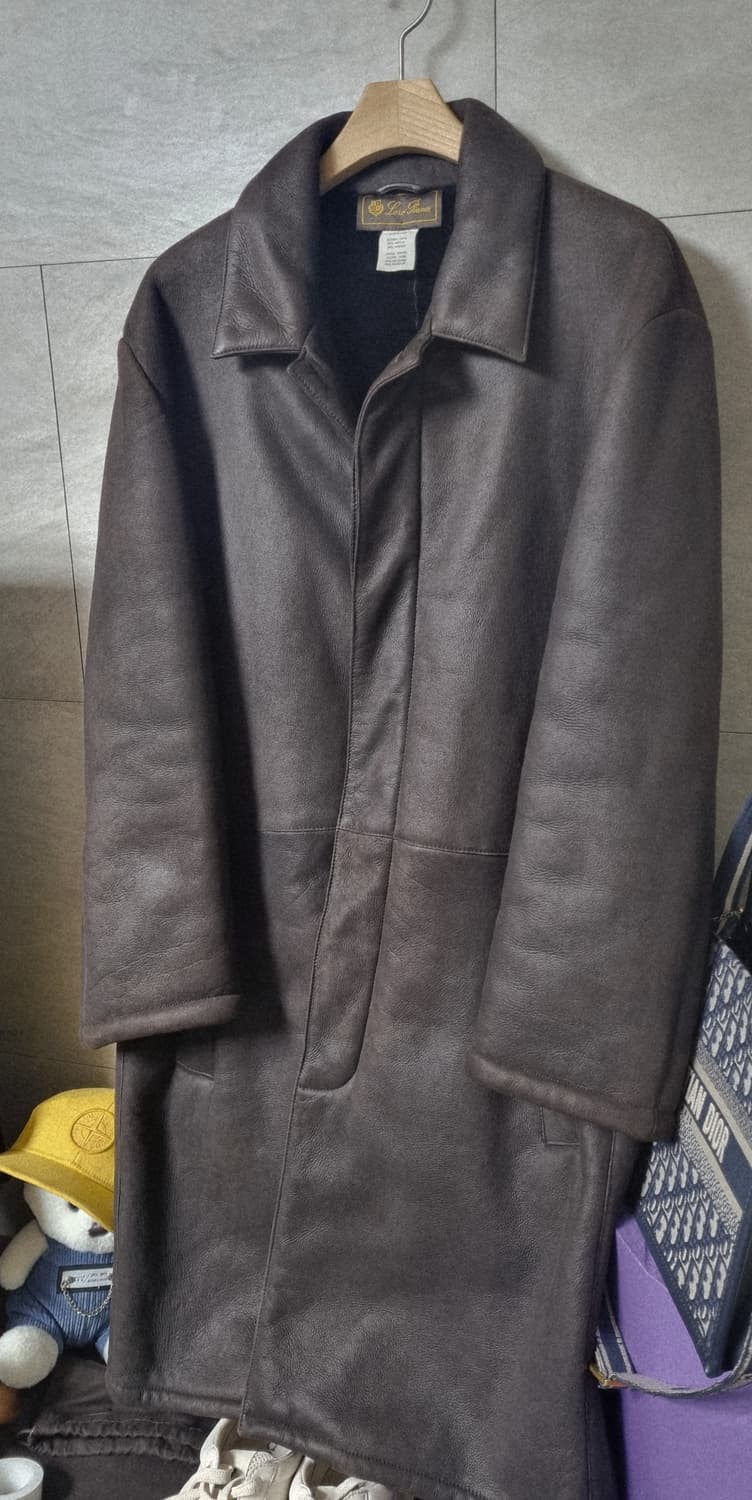 정품) 로로피아나 싱글 히든 버튼 무스탕 상품이미지2