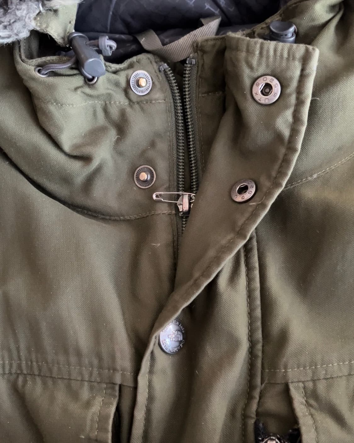 노스페이스 고담 구스다운 패딩 자켓 L 상품이미지9