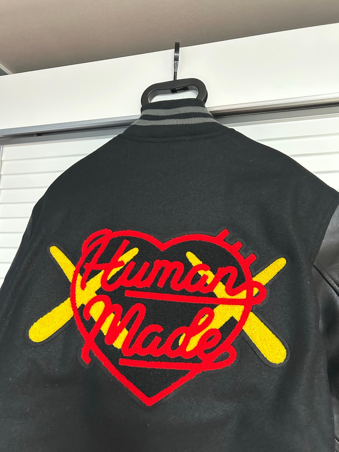 [L 새상품] 휴먼메이드 (HUMAN MADE) 카우스 KAWS 콜라보 상품이미지5