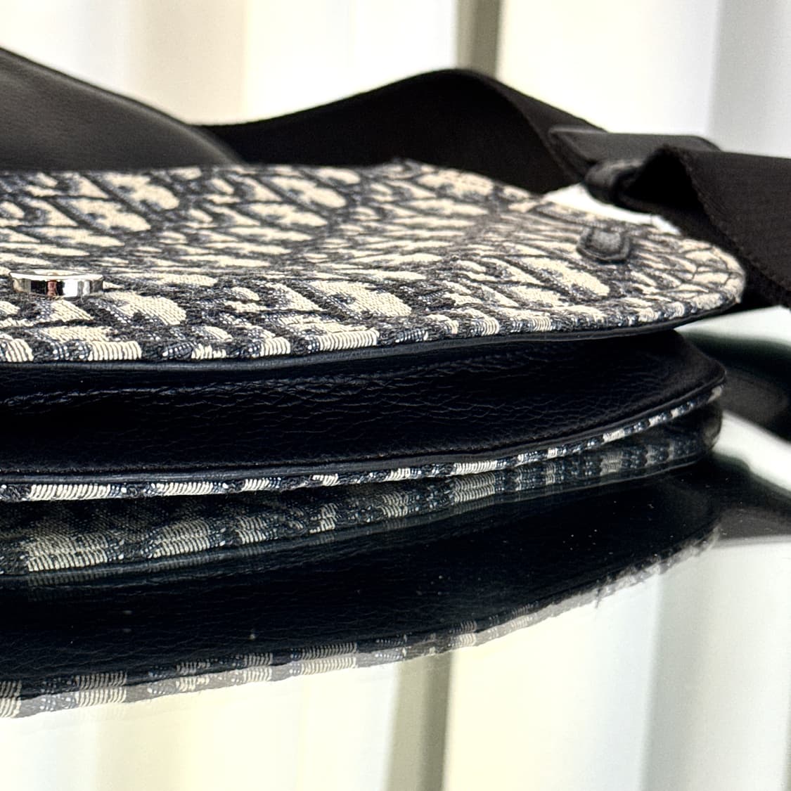 디올 오블리크 새들 메신저백 1ADPO325 상품이미지8