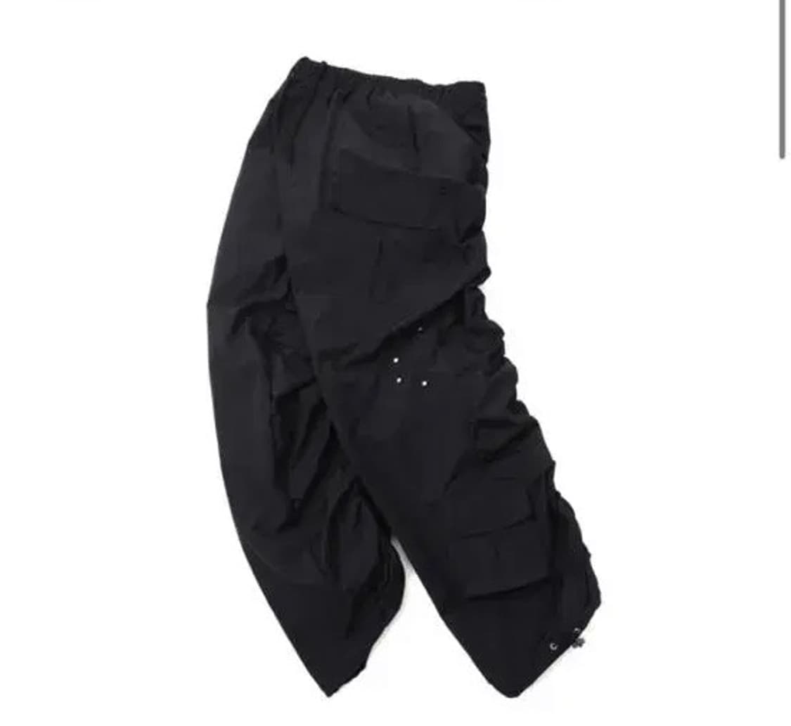 PUPA SHIRRING CARGO PANTS BLACK 상품이미지1