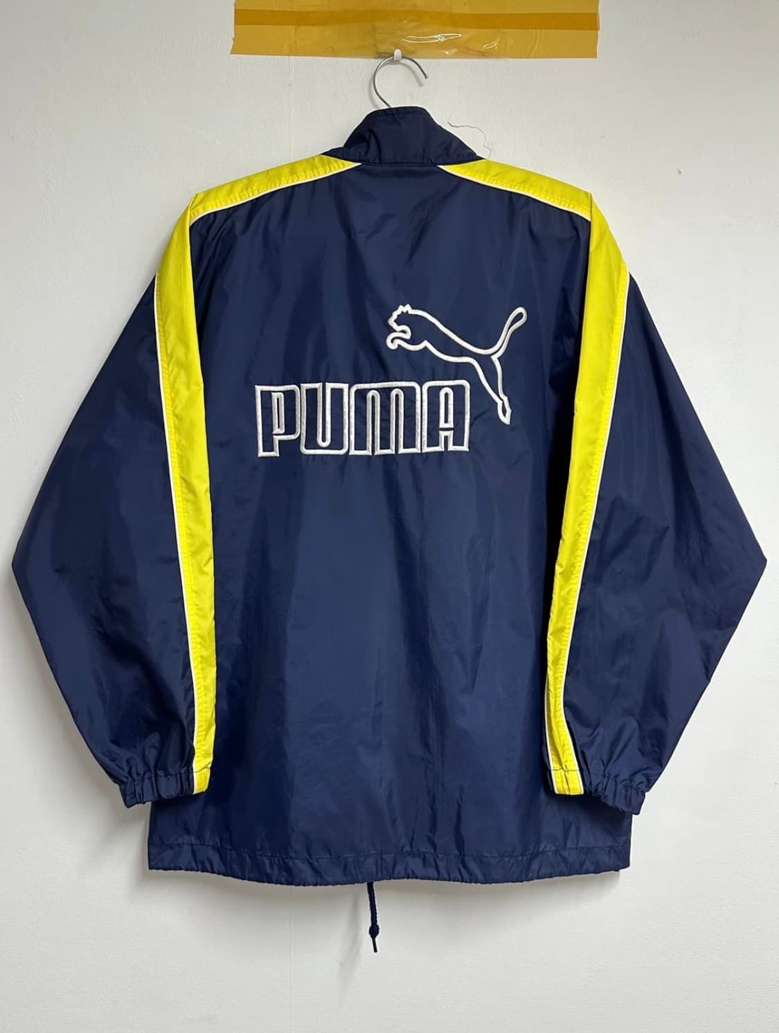 90‘s 푸마 재팬 히트유니온 빅로고 바람막이 상품이미지2