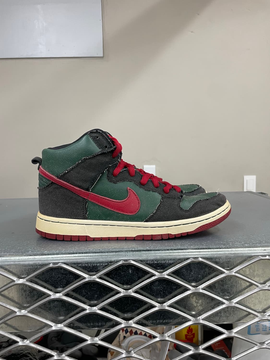 나이키 SB 덩크 하이 프리미엄 RESN 255 상품이미지4