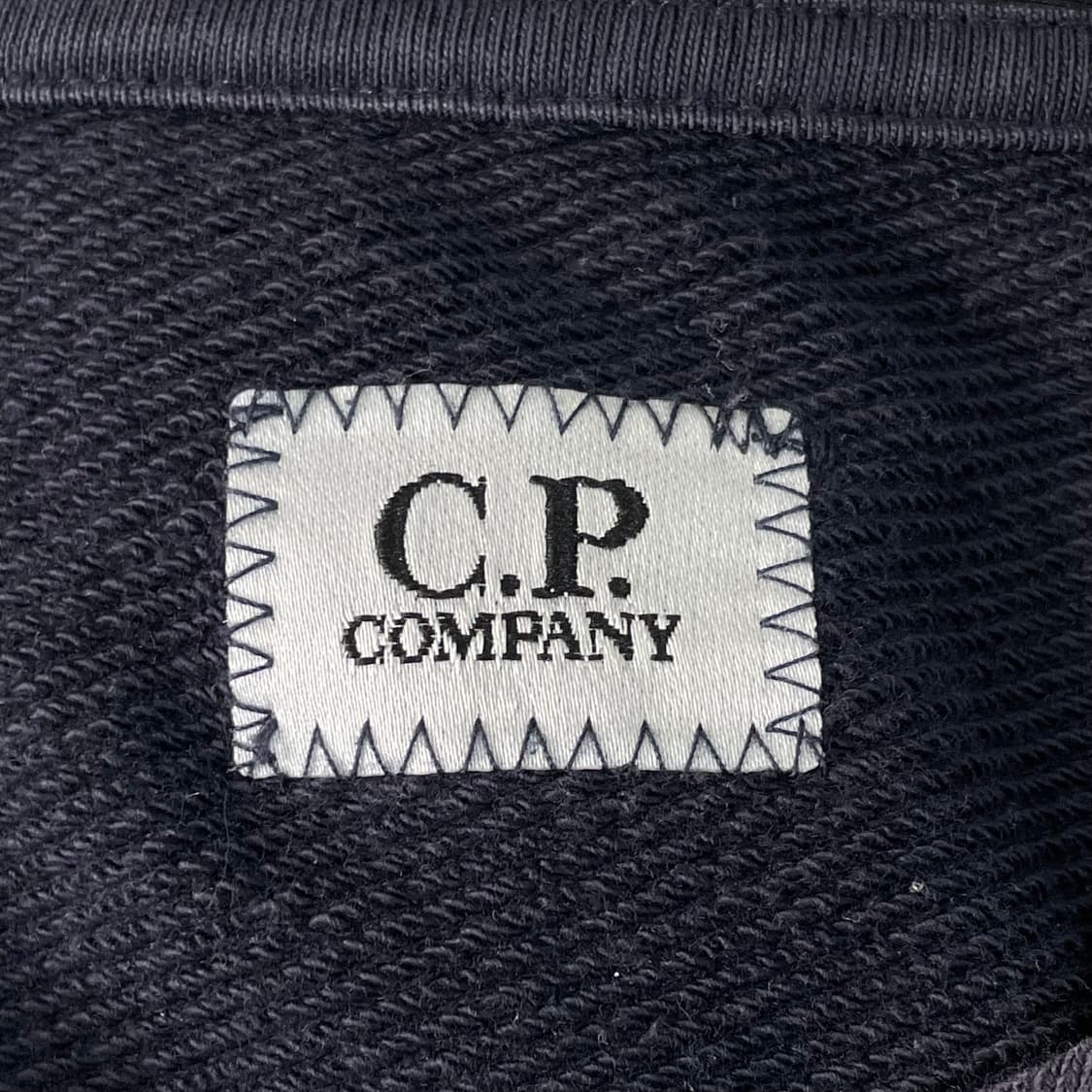 cp컴퍼니 고글 맨투맨 상품이미지4